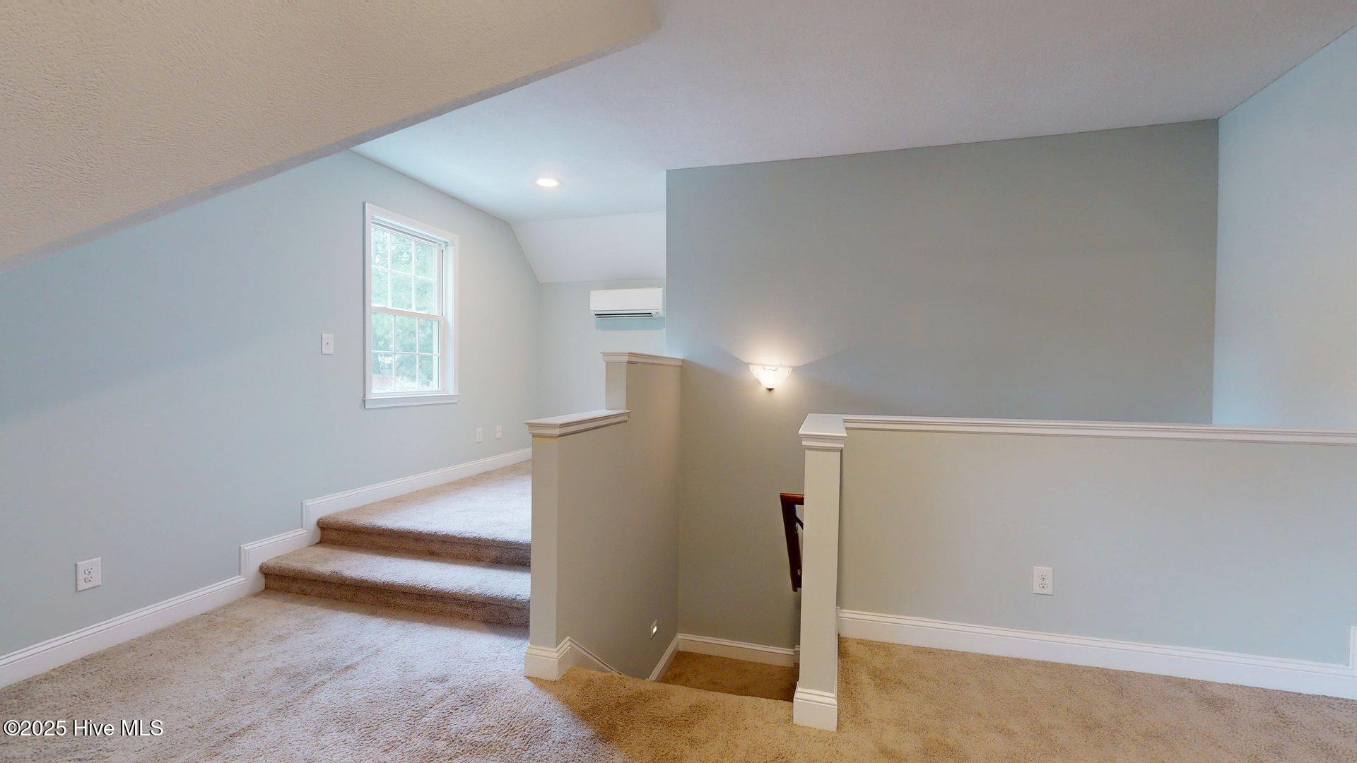 44 Spring Lake Drive Property Photo 39