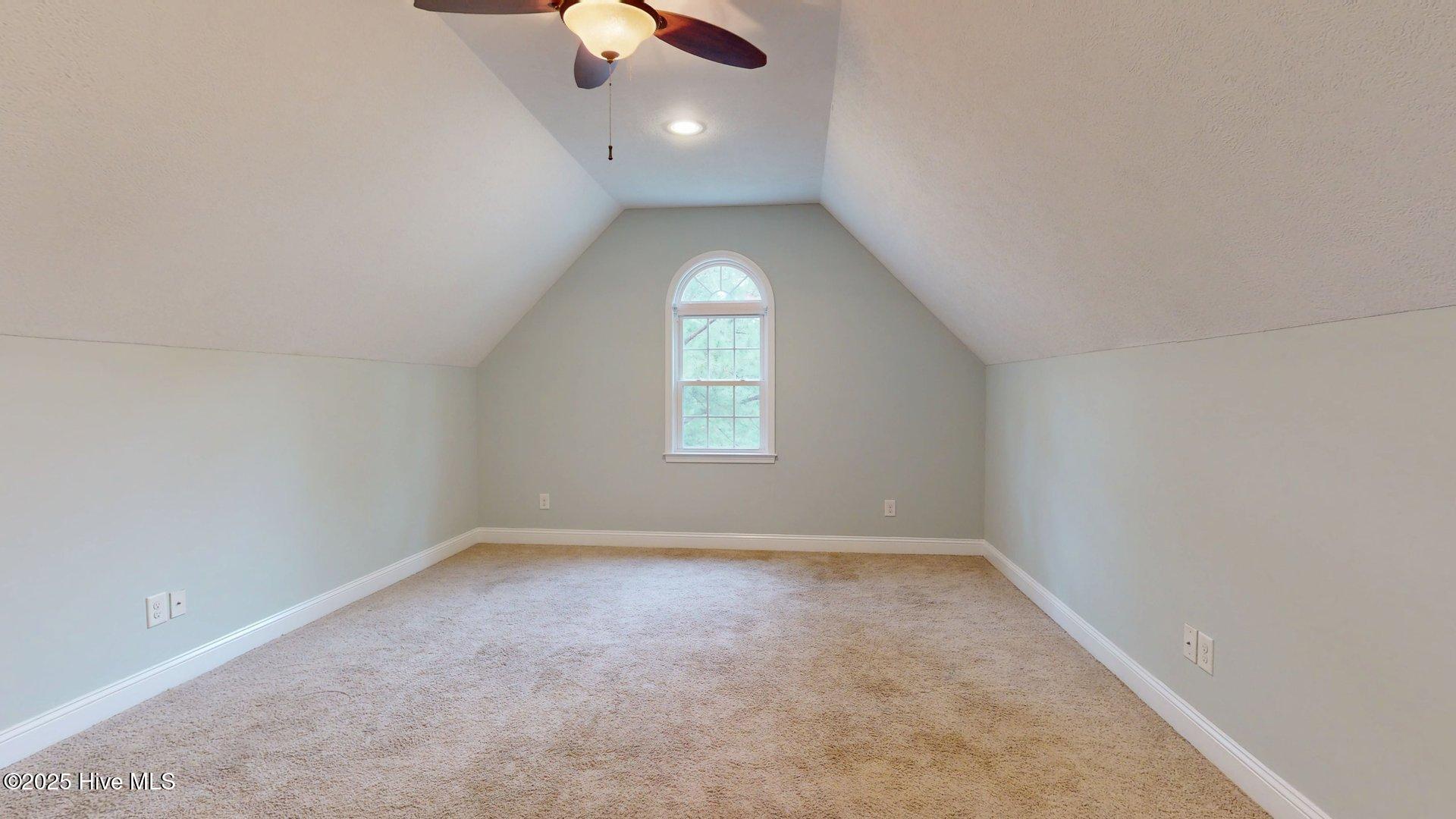 44 Spring Lake Drive Property Photo 43