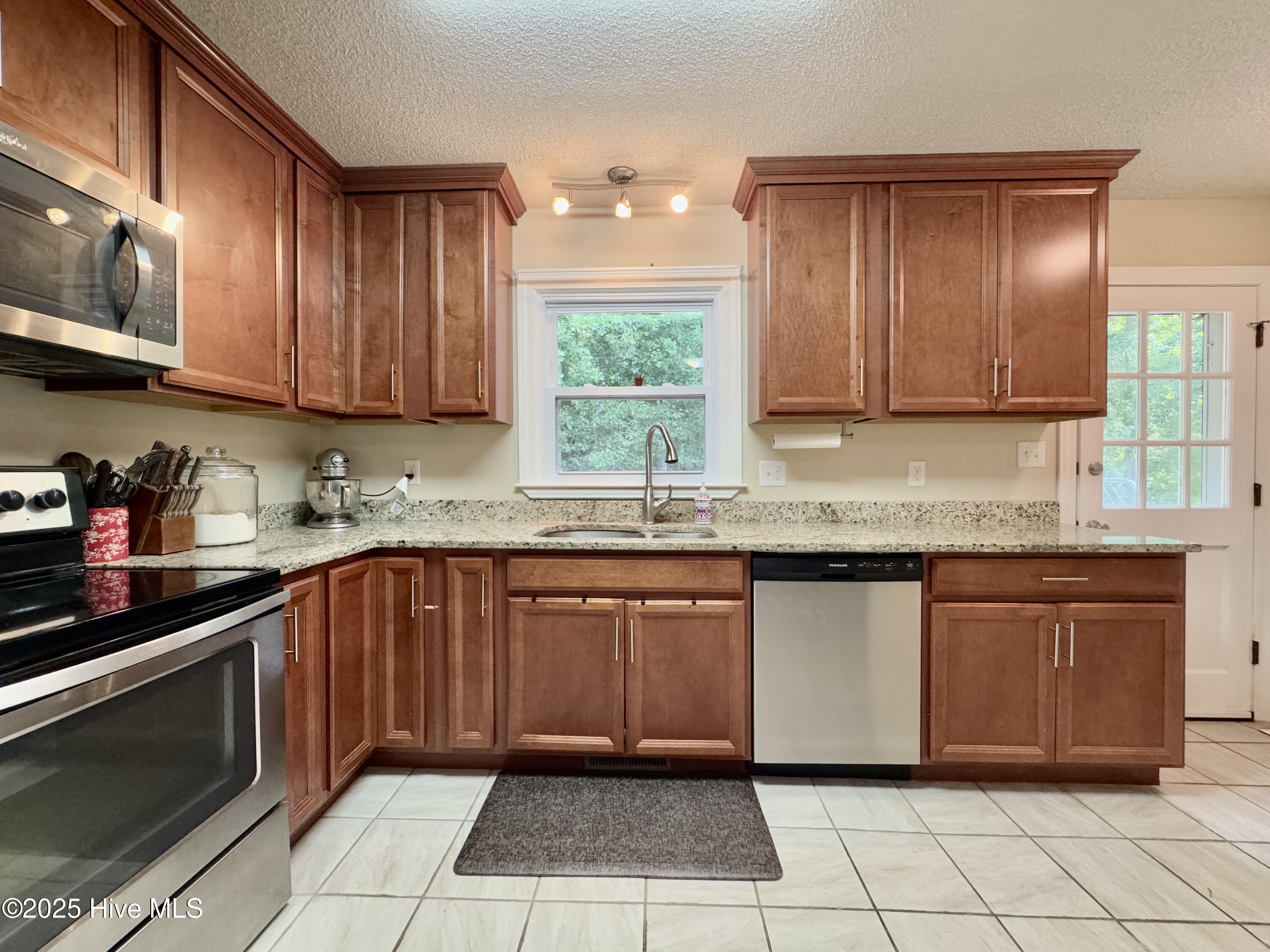 26 Runningbranch Drive Property Photo 9