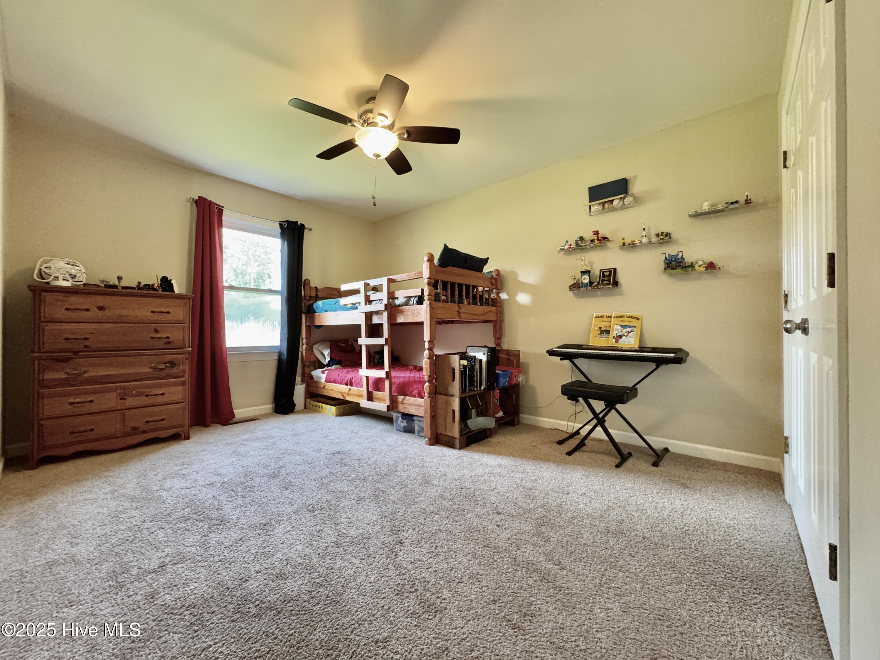 26 Runningbranch Drive Property Photo 24