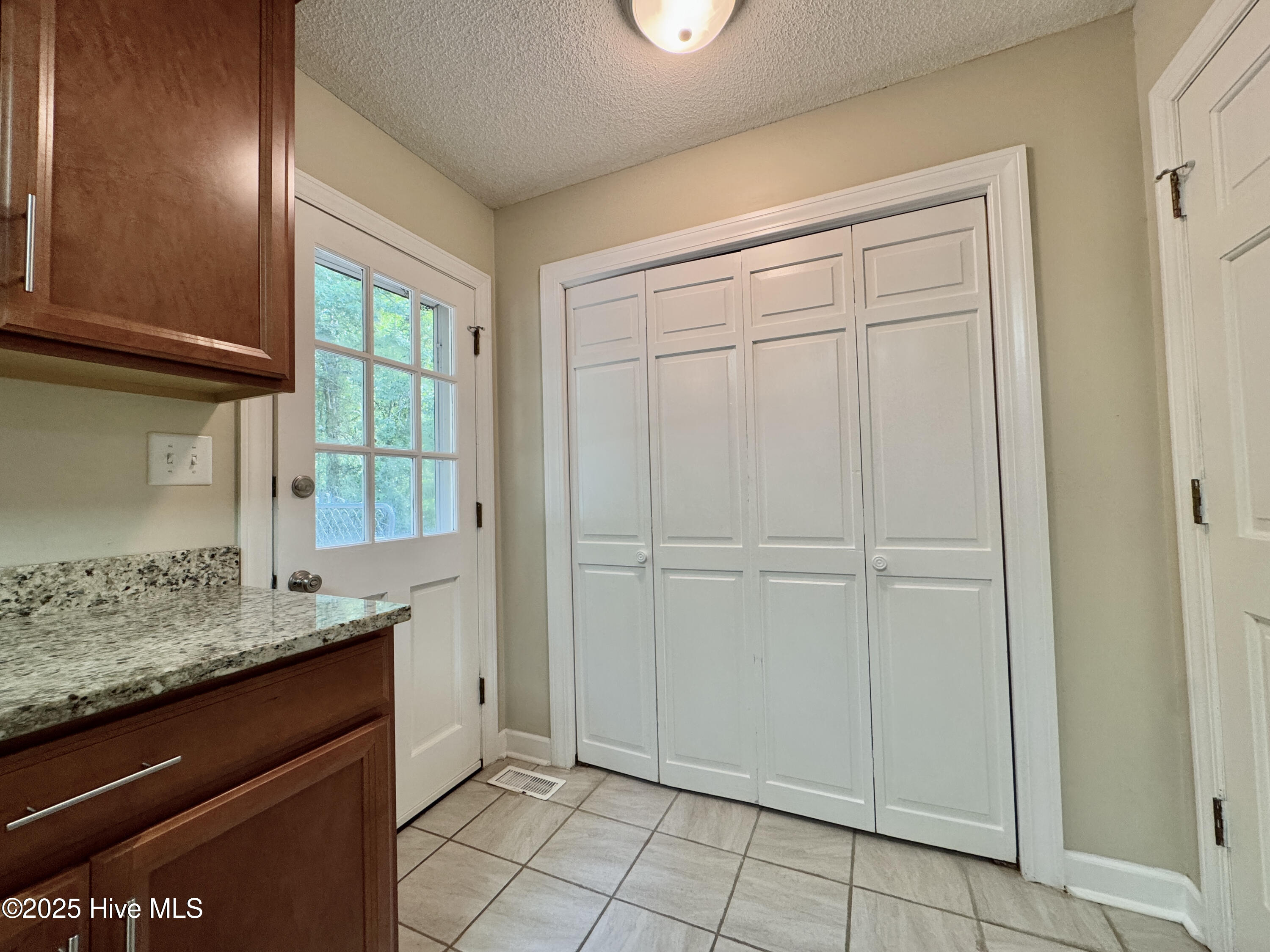 26 Runningbranch Drive Property Photo 30