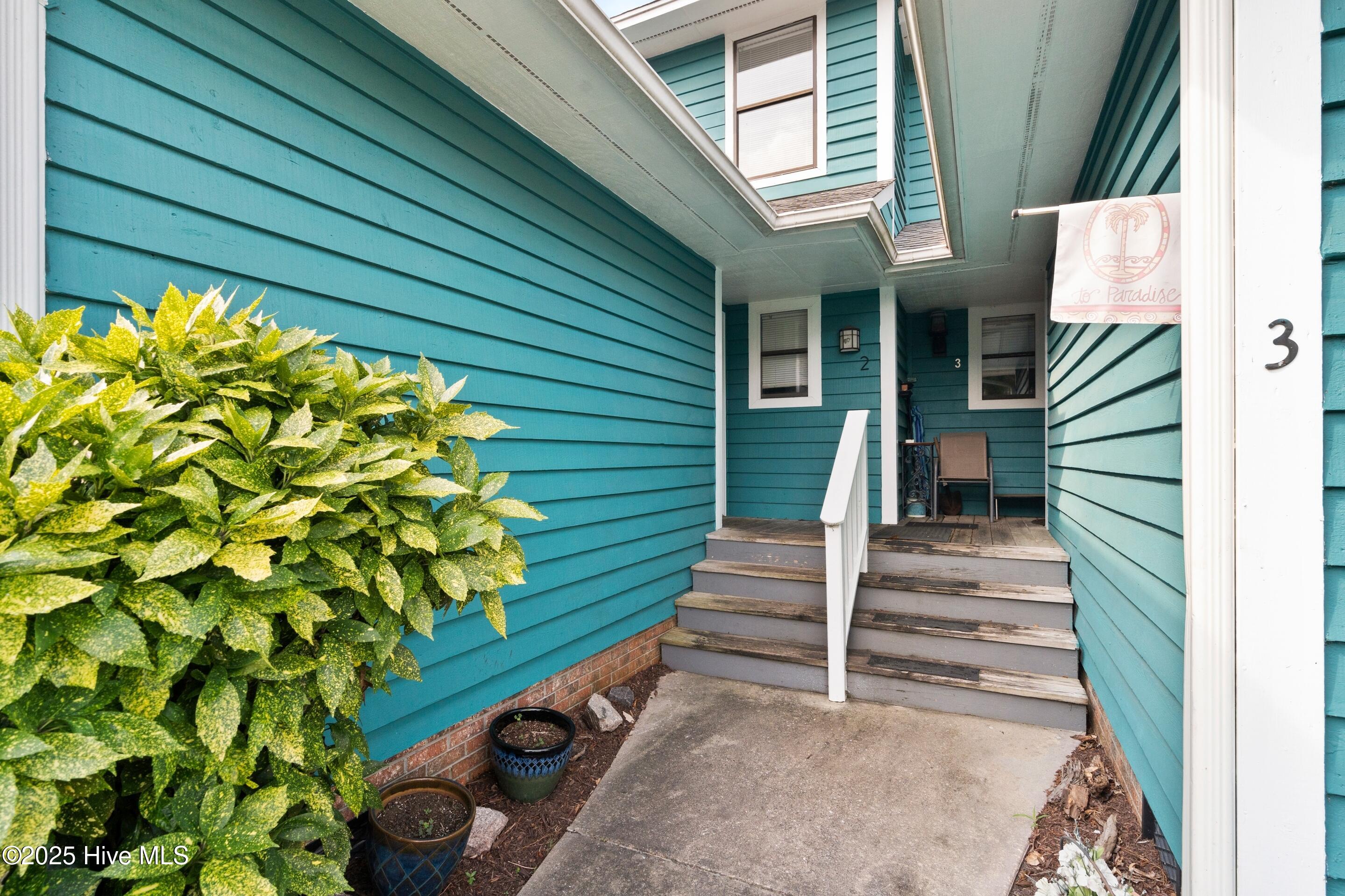 10167 Creekside Drive Apt 2 Property Photo 2