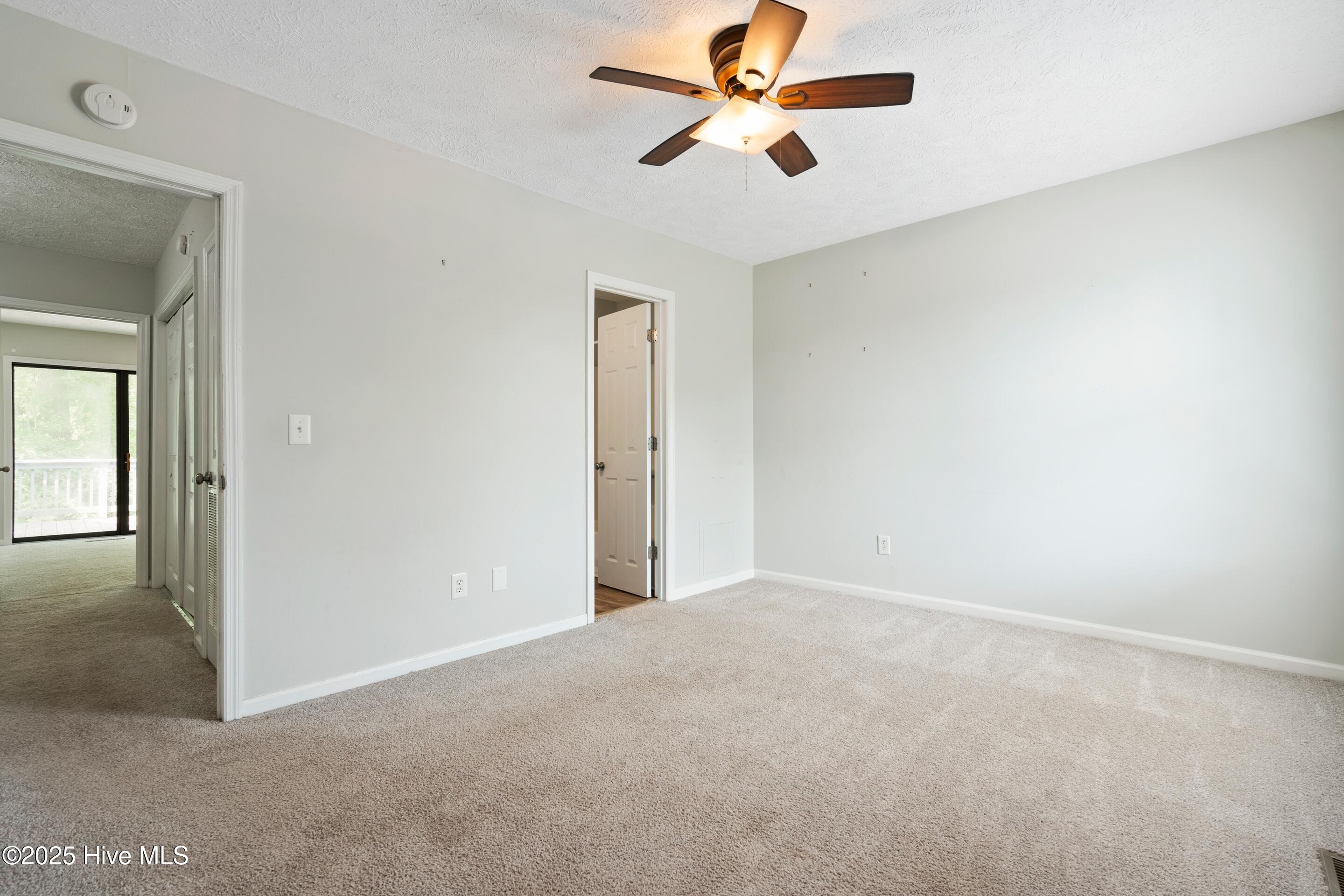 10167 Creekside Drive Apt 2 Property Photo 24