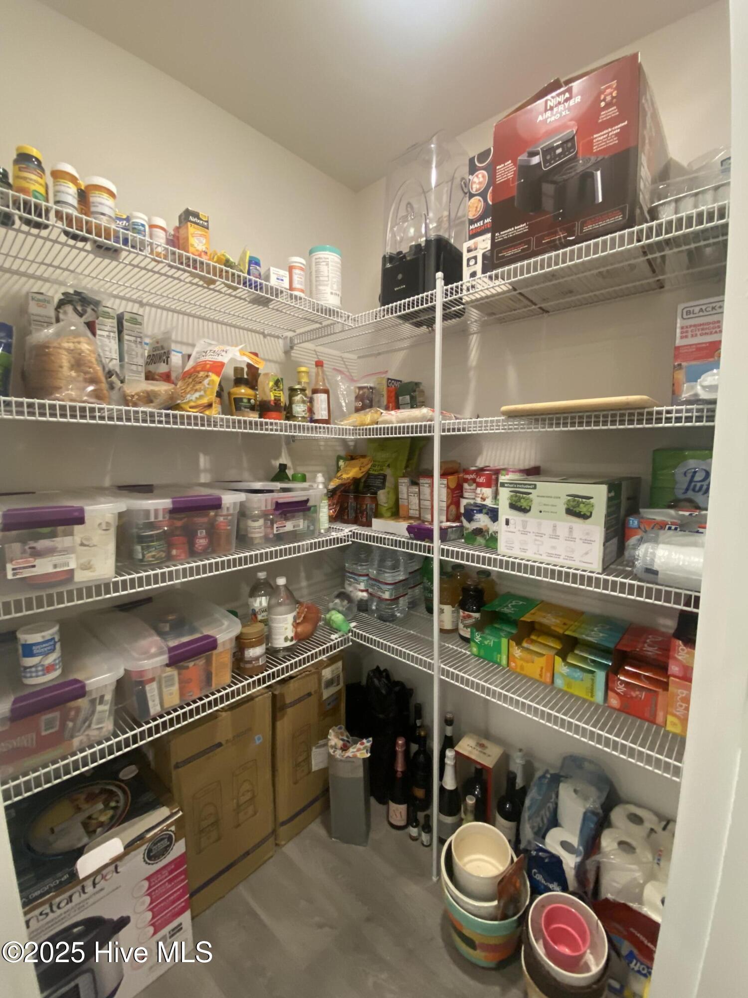 1426 N Wilshire Court Property Photo 27