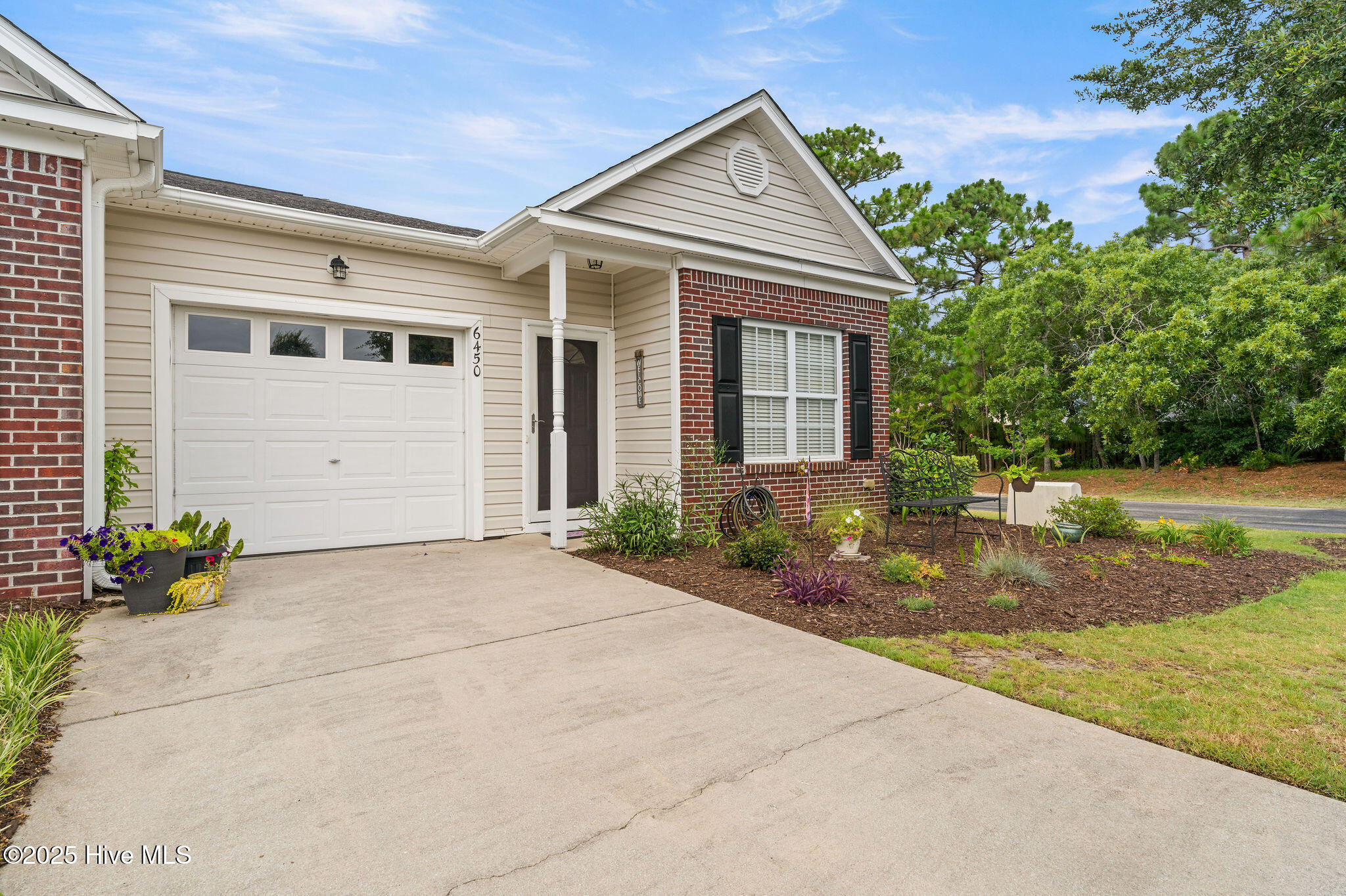 6450 Bradbury Court Property Photo 2