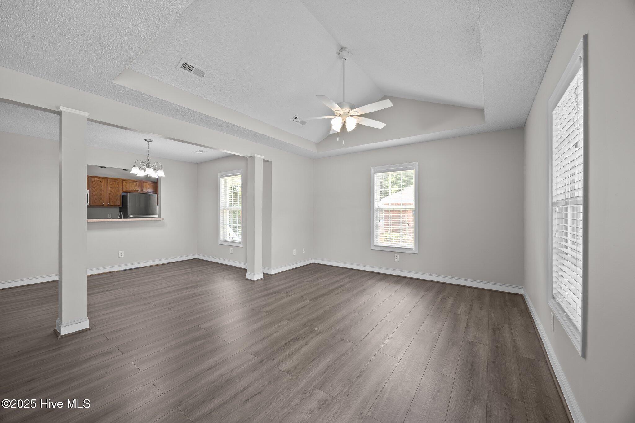 1207 Davenport Street Property Photo 4