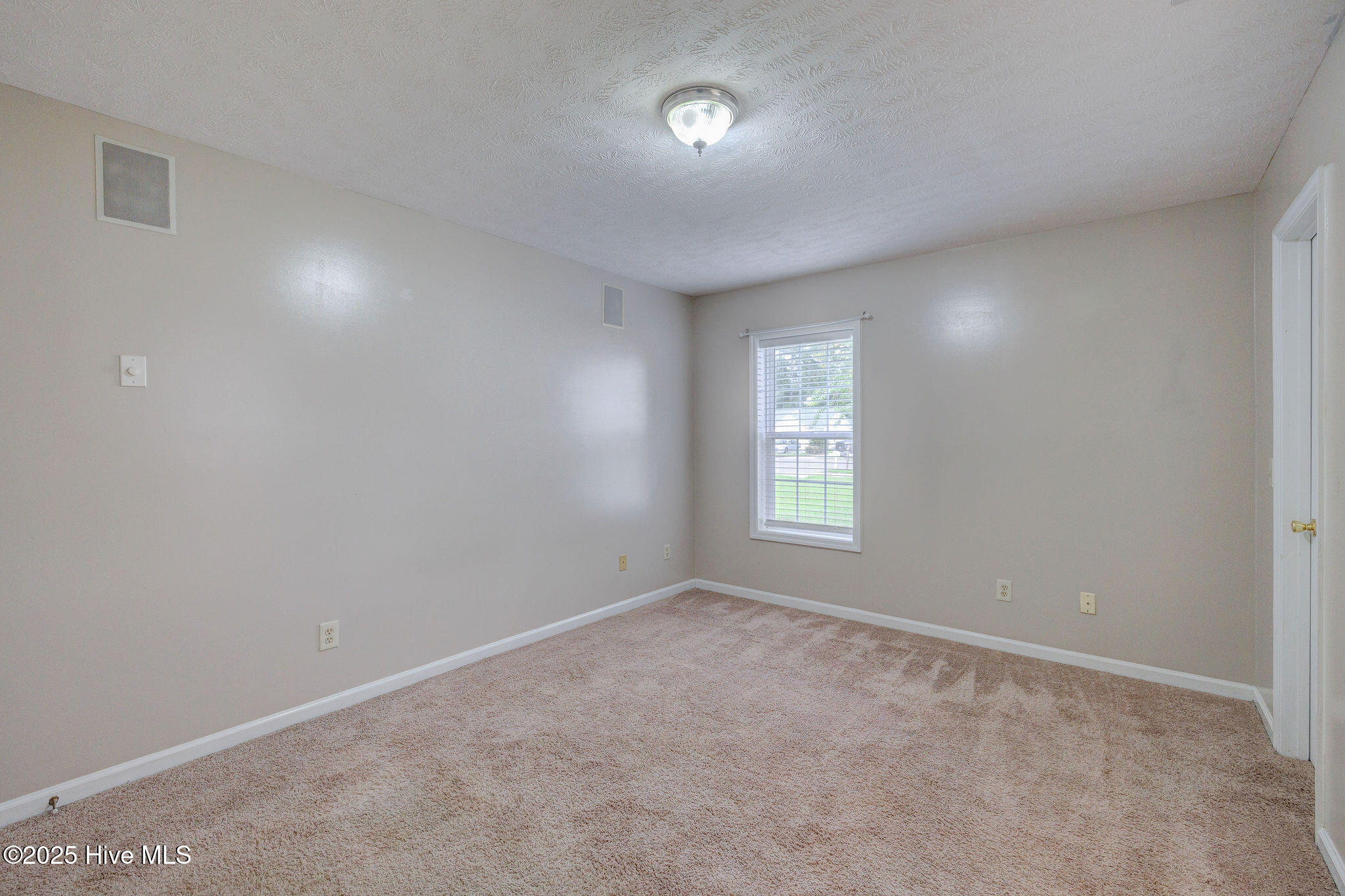 10027 Burning Bush Ridge Court Property Photo 18