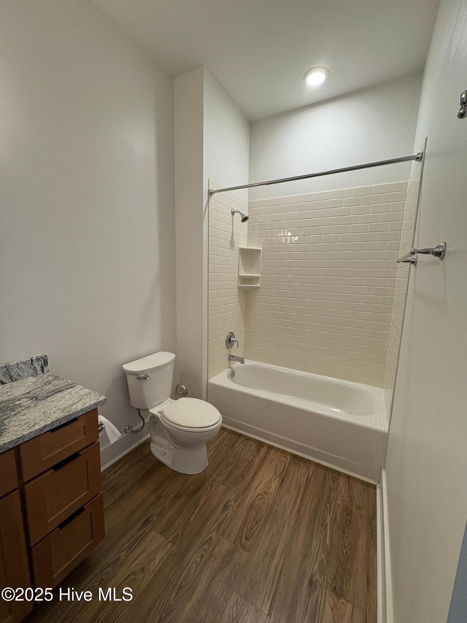 204 Arcadian Row 209 Property Photo 6