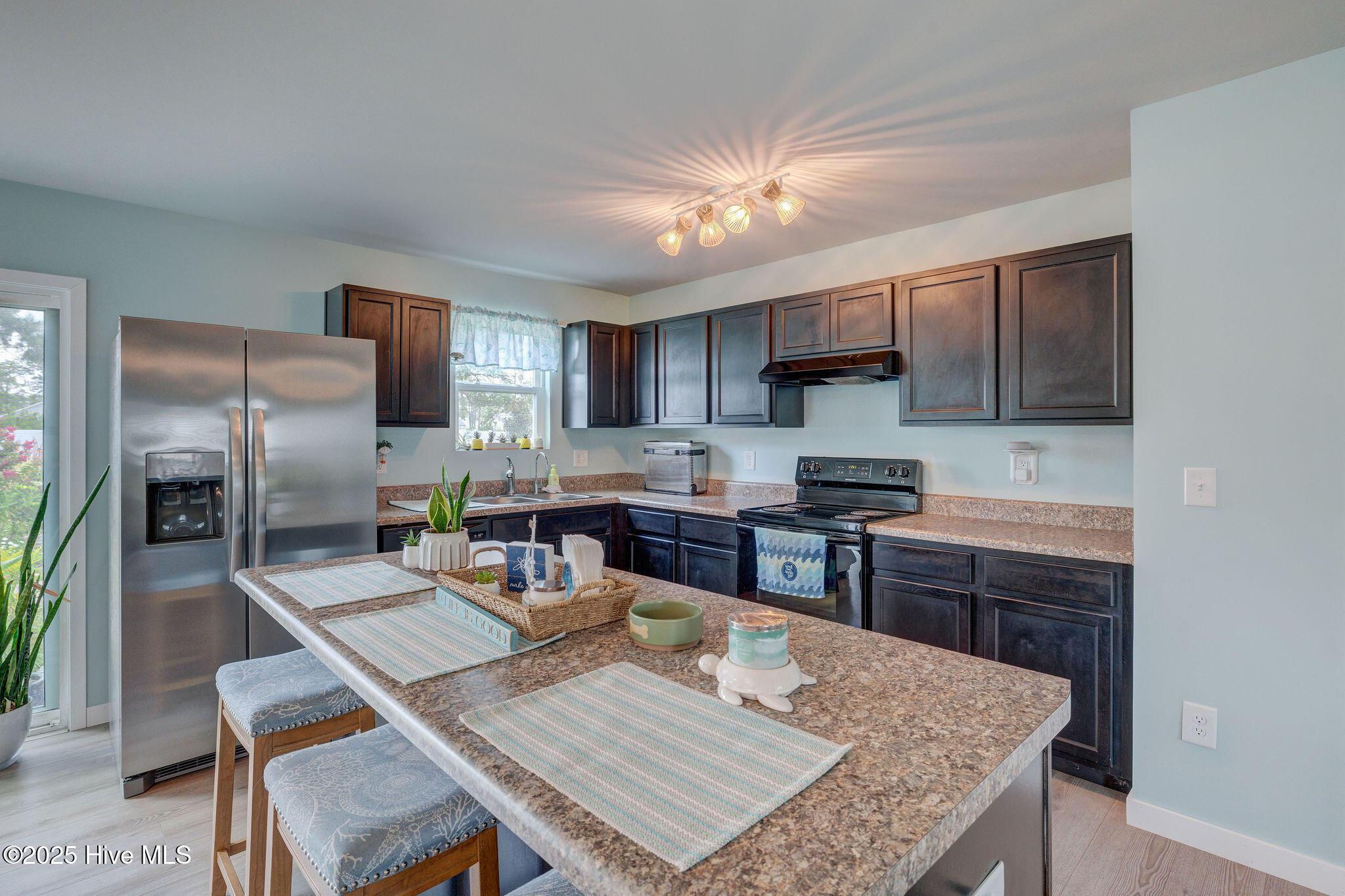 881 Golf View Road Property Photo 17