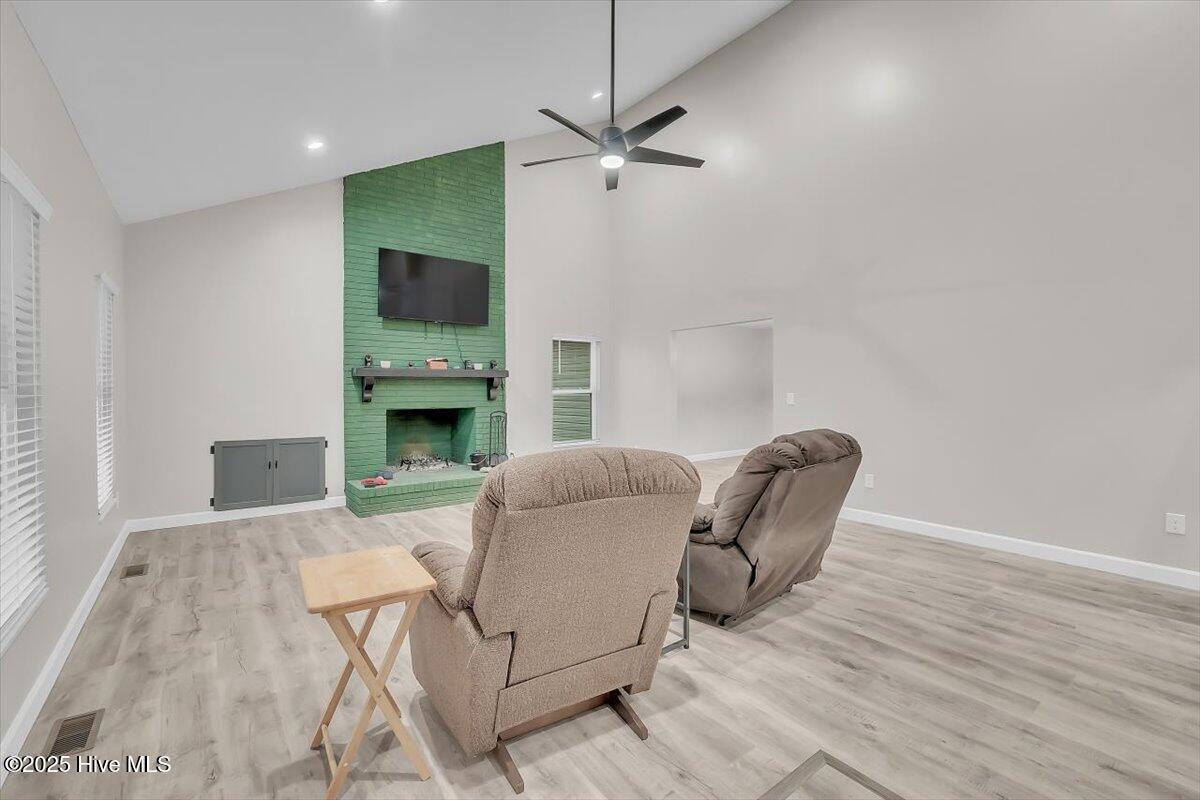 300 Fox Ridge Road Property Photo 8