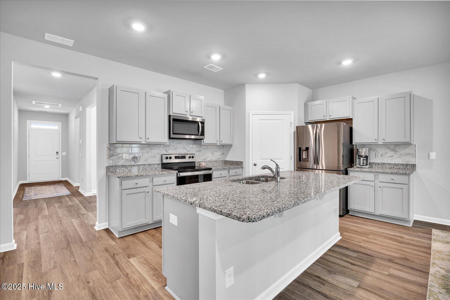1552 Pleasant Hollow Court Property Photo 7
