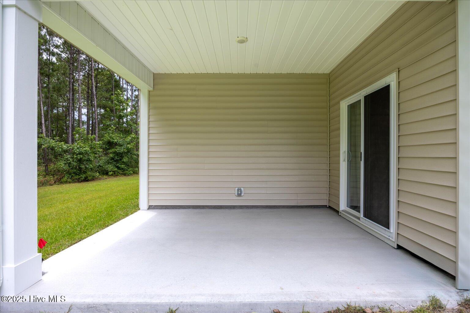 1552 Pleasant Hollow Court Property Photo 24