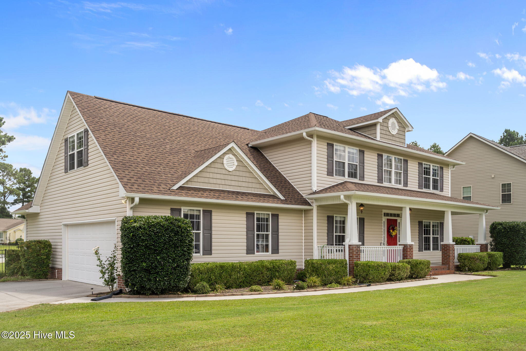 102 Cross Creek Drive Property Photo 4