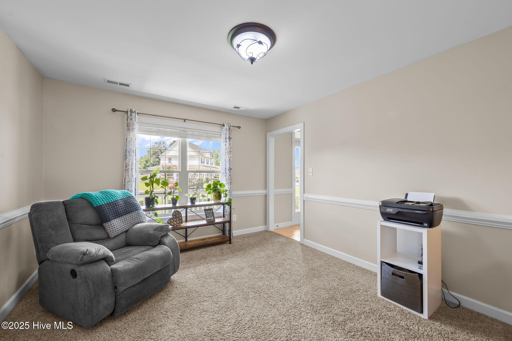 102 Cross Creek Drive Property Photo 28