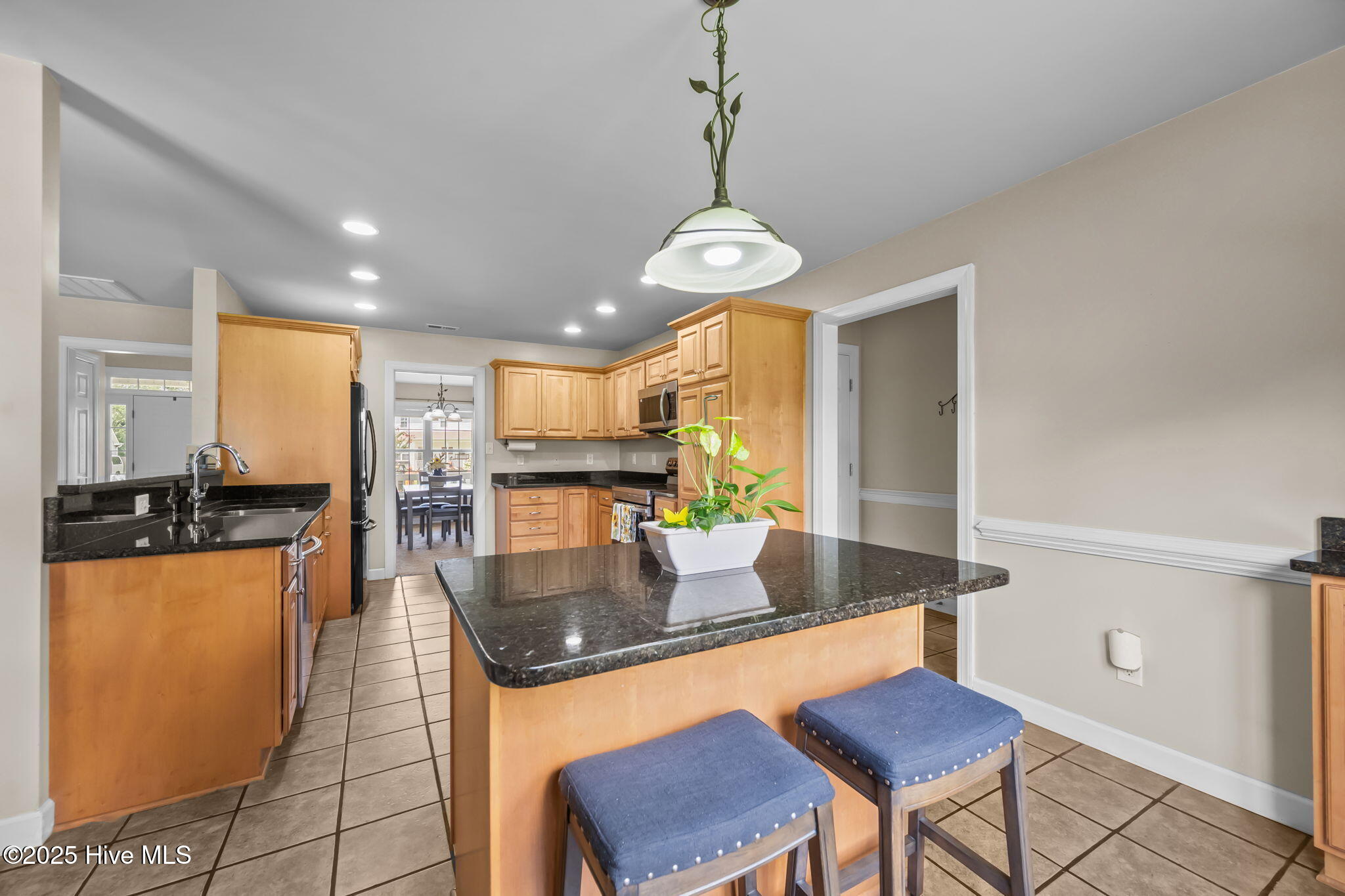 102 Cross Creek Drive Property Photo 32