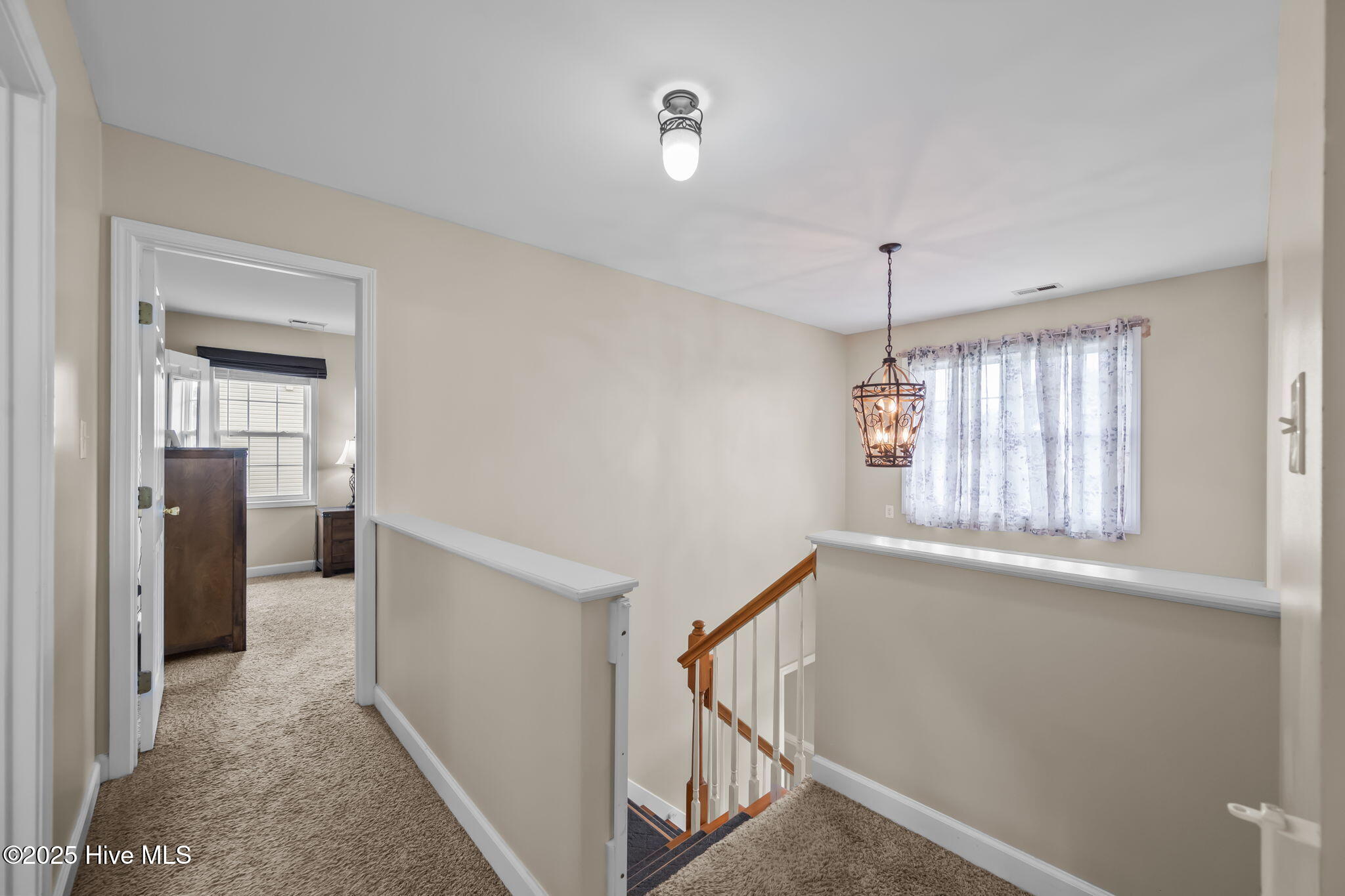 102 Cross Creek Drive Property Photo 42