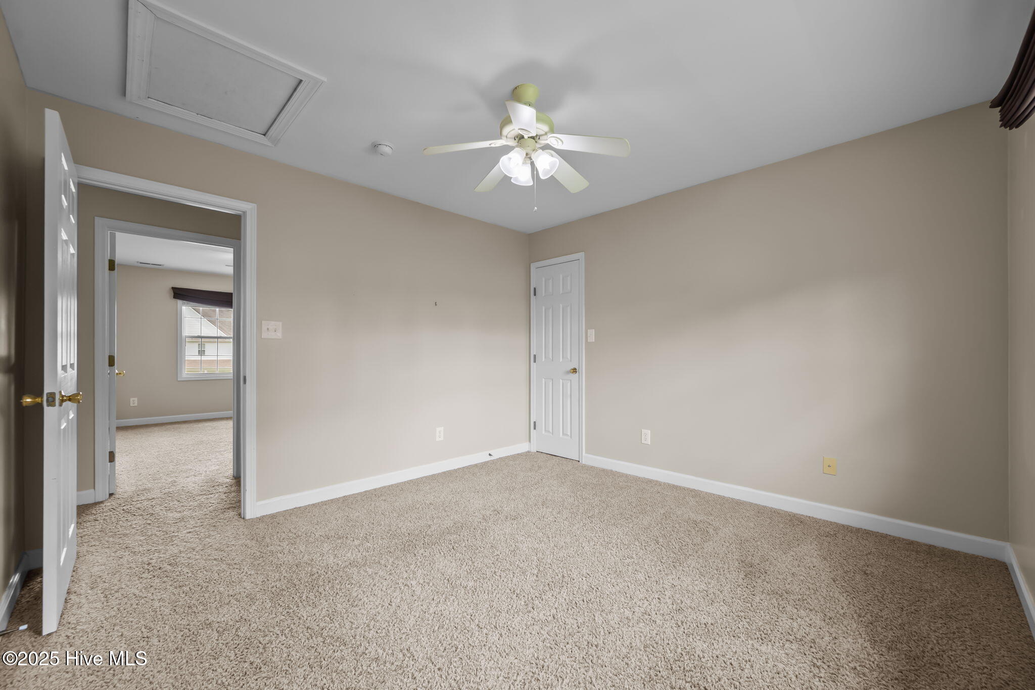 102 Cross Creek Drive Property Photo 50