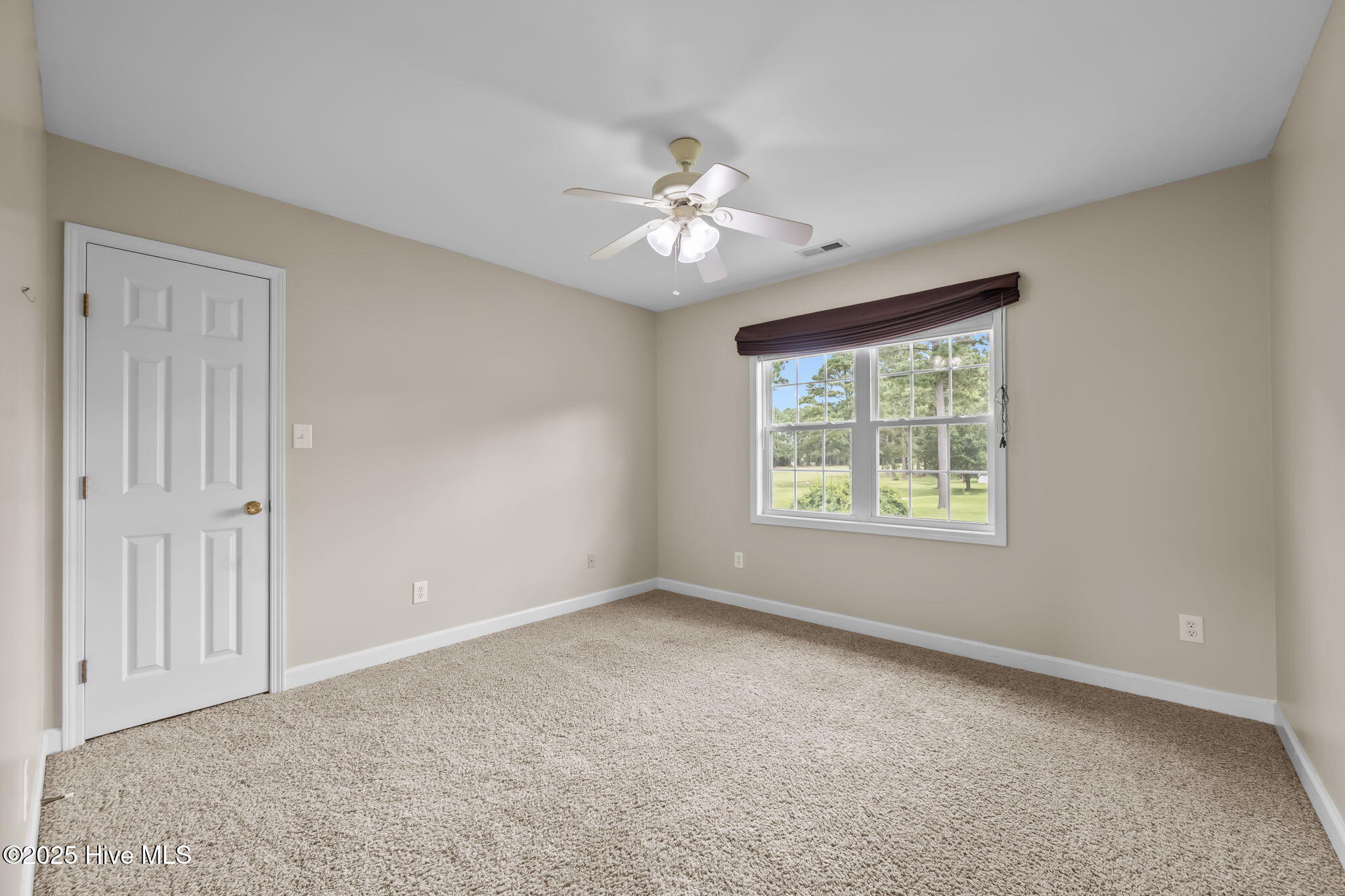 102 Cross Creek Drive Property Photo 51