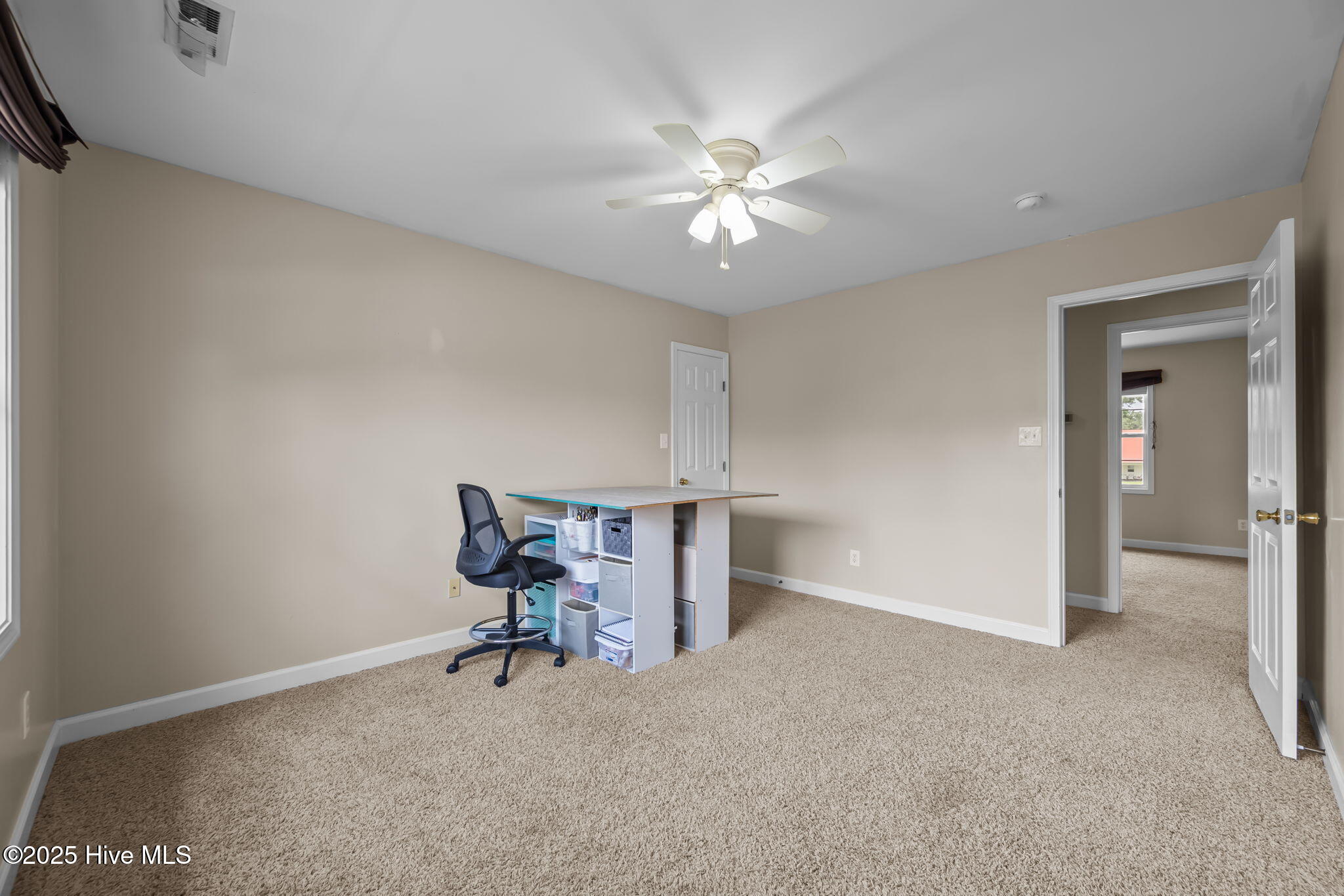 102 Cross Creek Drive Property Photo 53