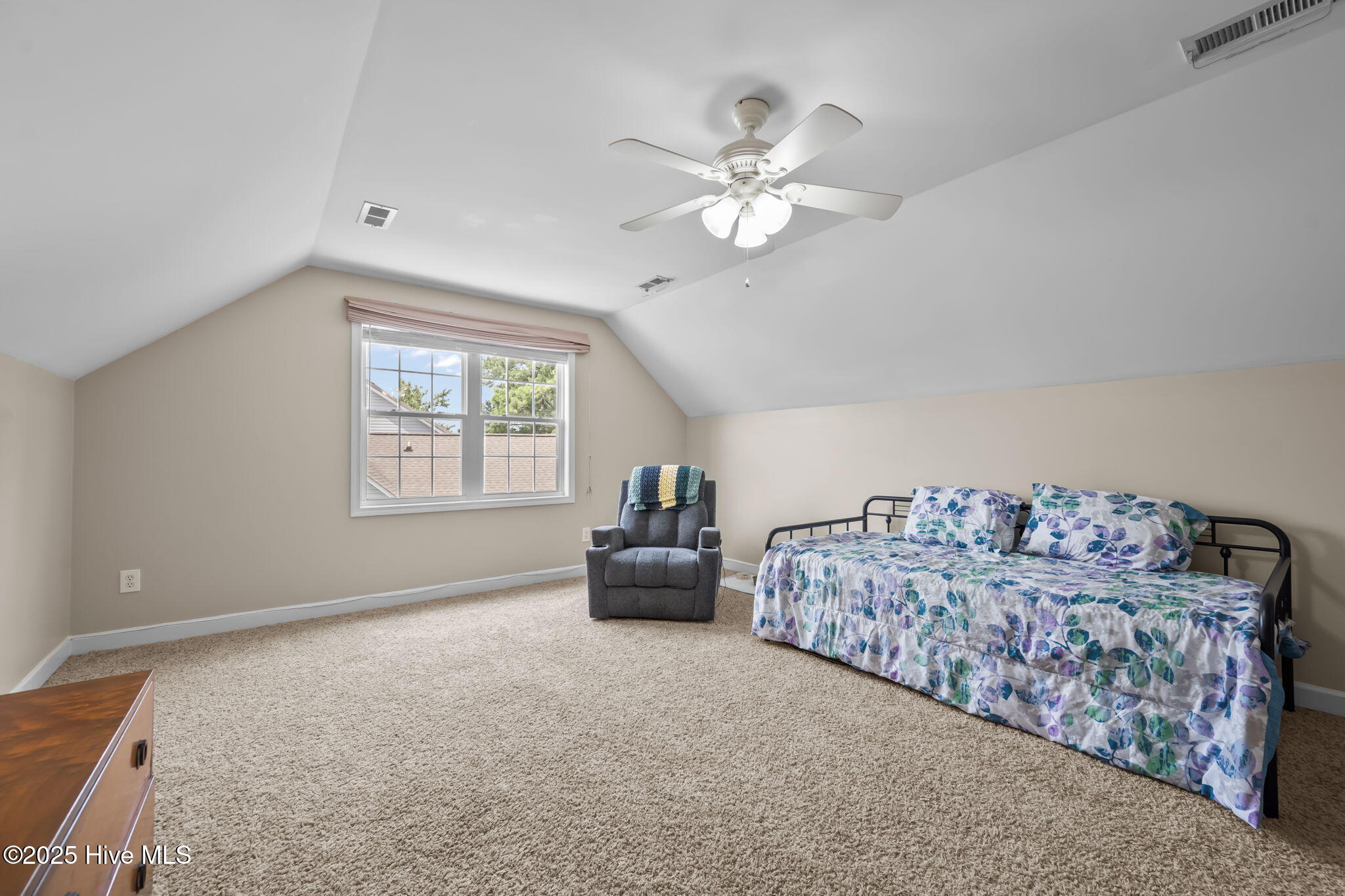 102 Cross Creek Drive Property Photo 54