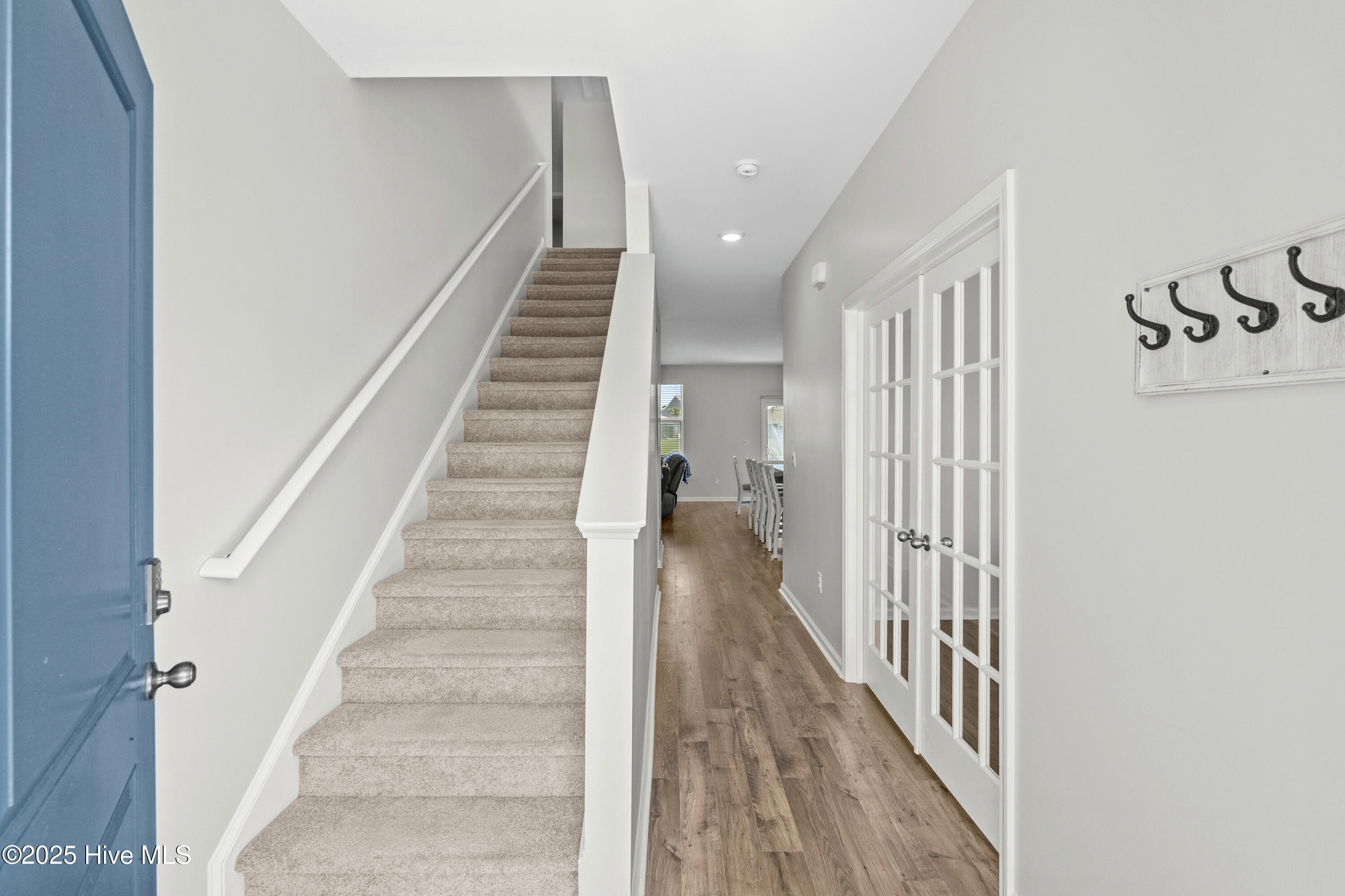 2106 Ainsley Drive Property Photo 10