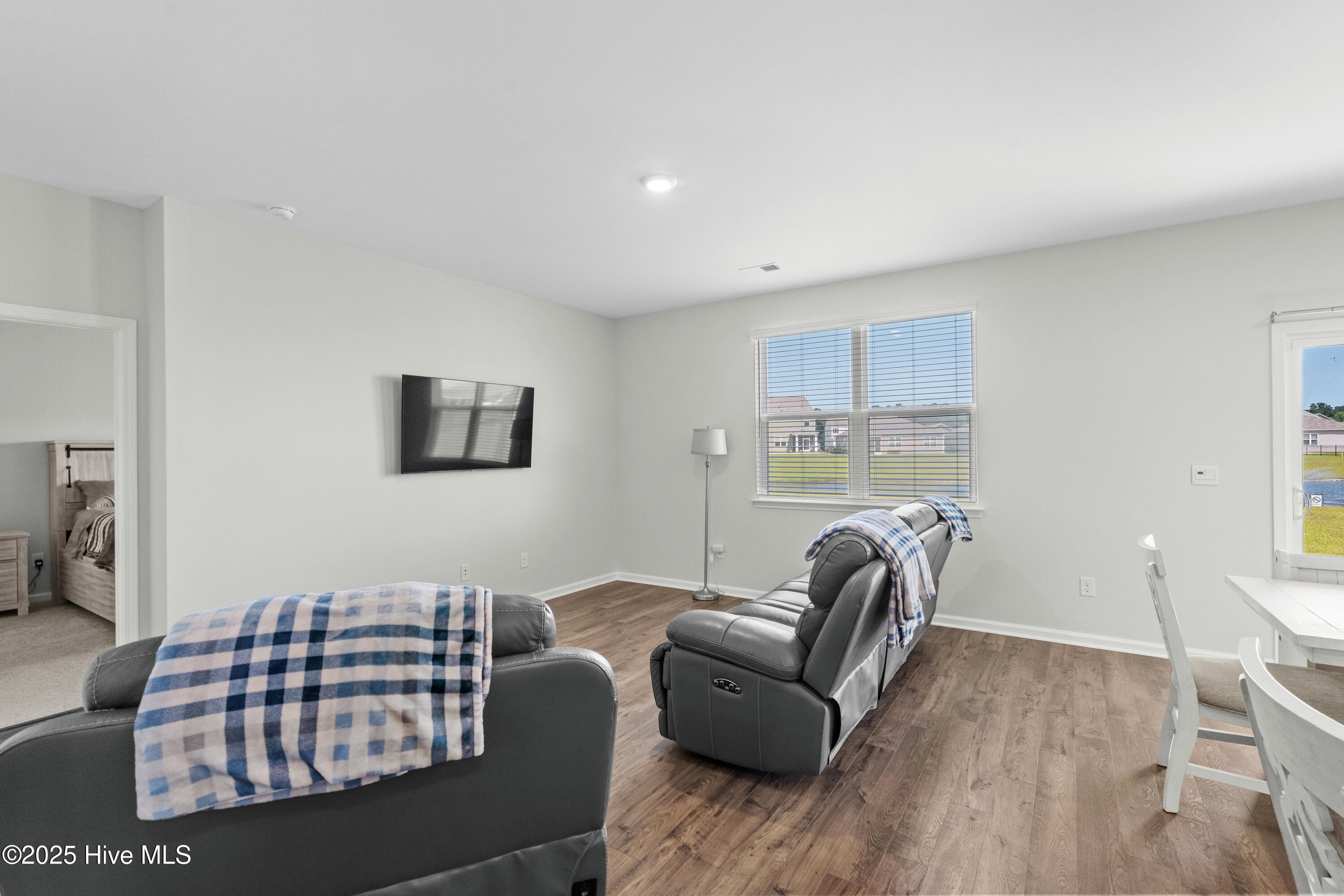 2106 Ainsley Drive Property Photo 12