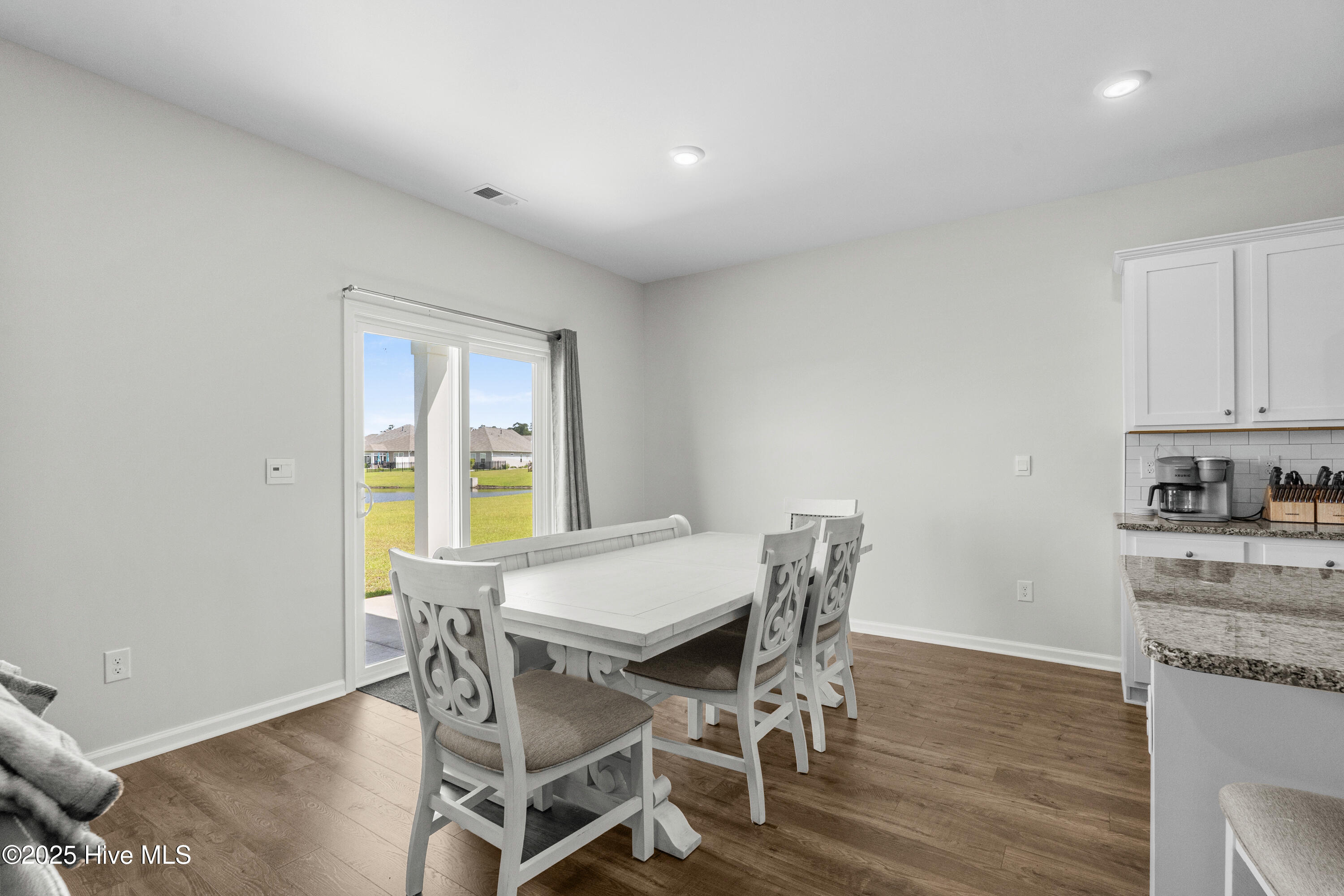 2106 Ainsley Drive Property Photo 23