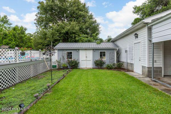 5213 Lord Tennyson Road Property Photo 43