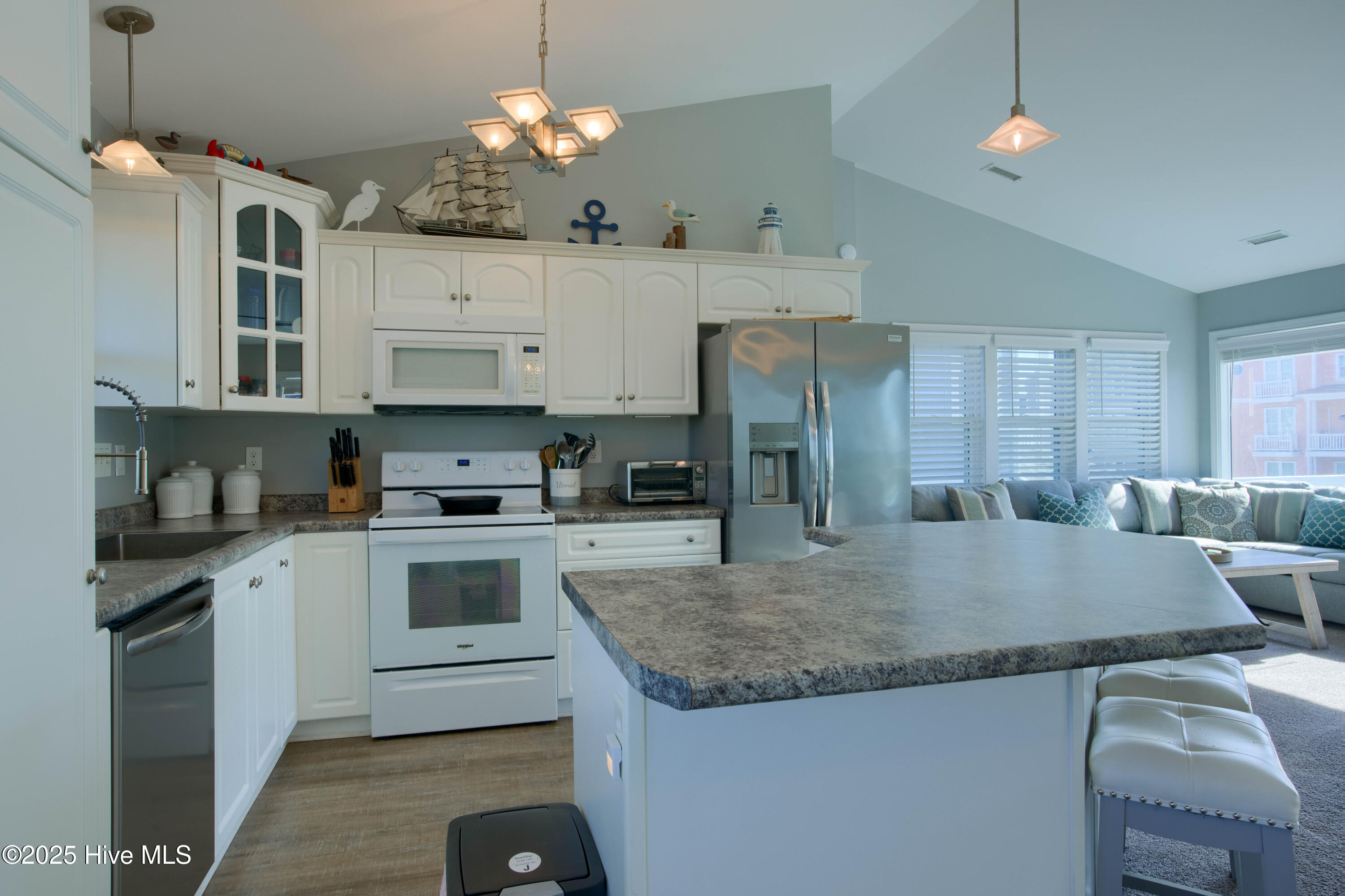 20 Porpoise Place Property Photo 8