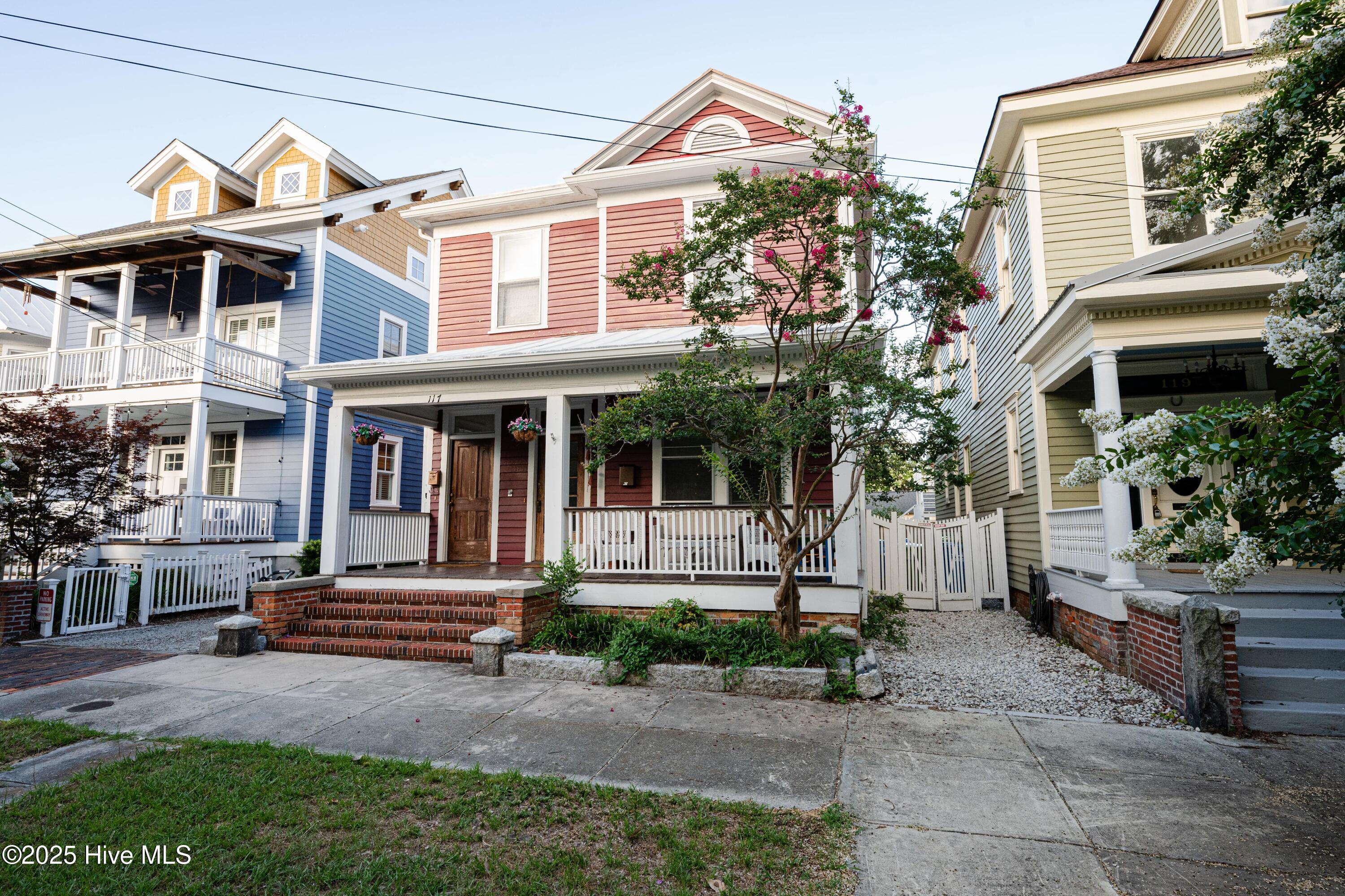 117 S 7th Street Property Photo 1