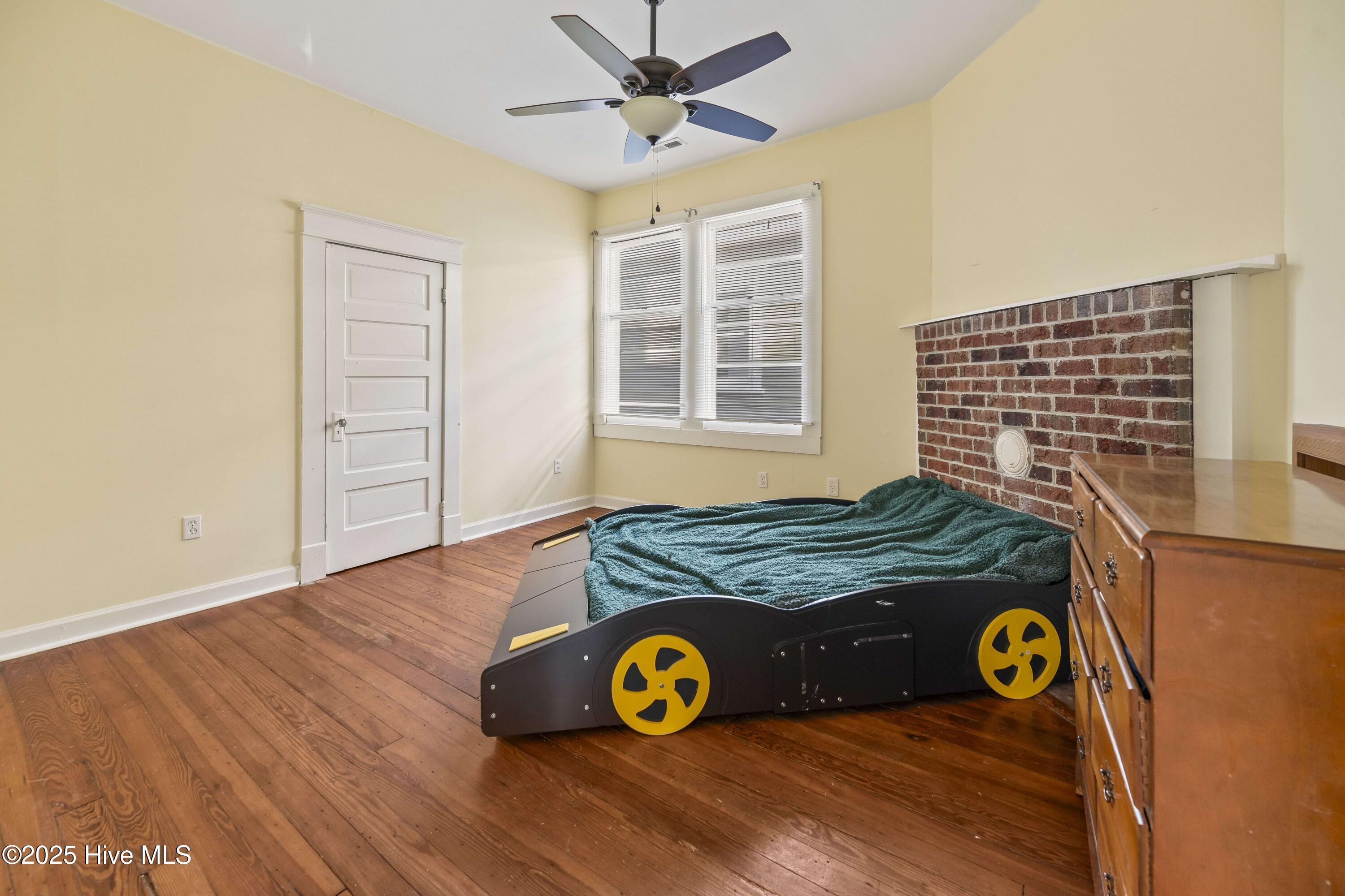 117 S 7th Street Property Photo 19