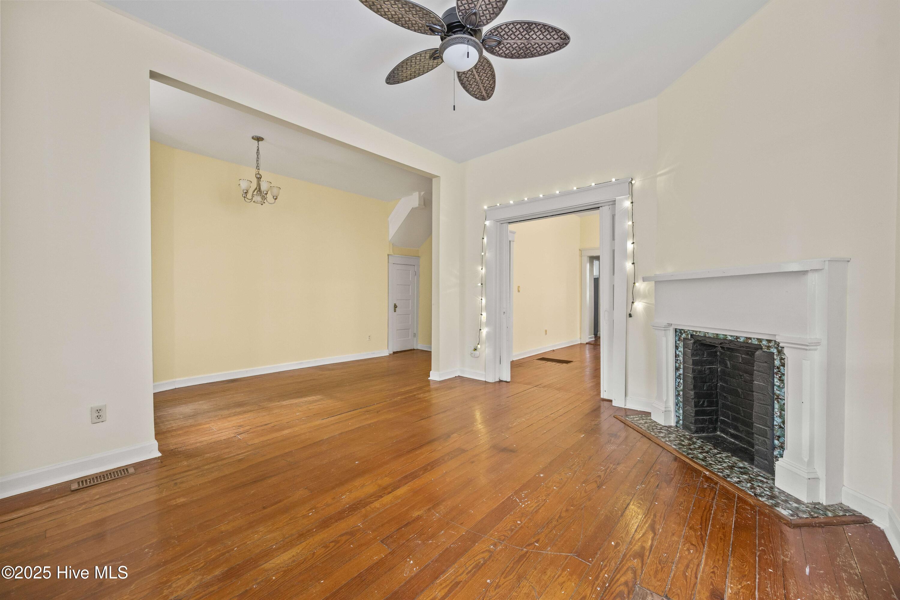 117 S 7th Street Property Photo 21