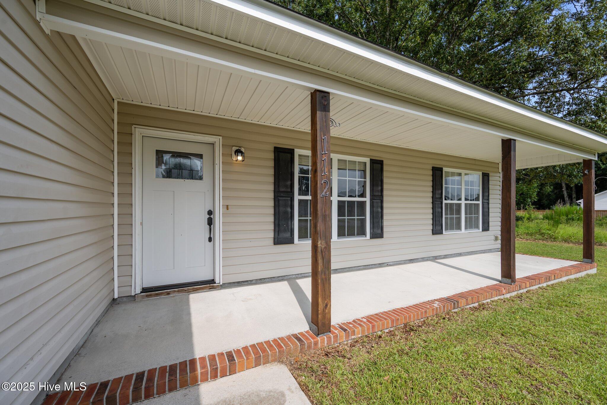 112 Fodder Drive Property Photo 5