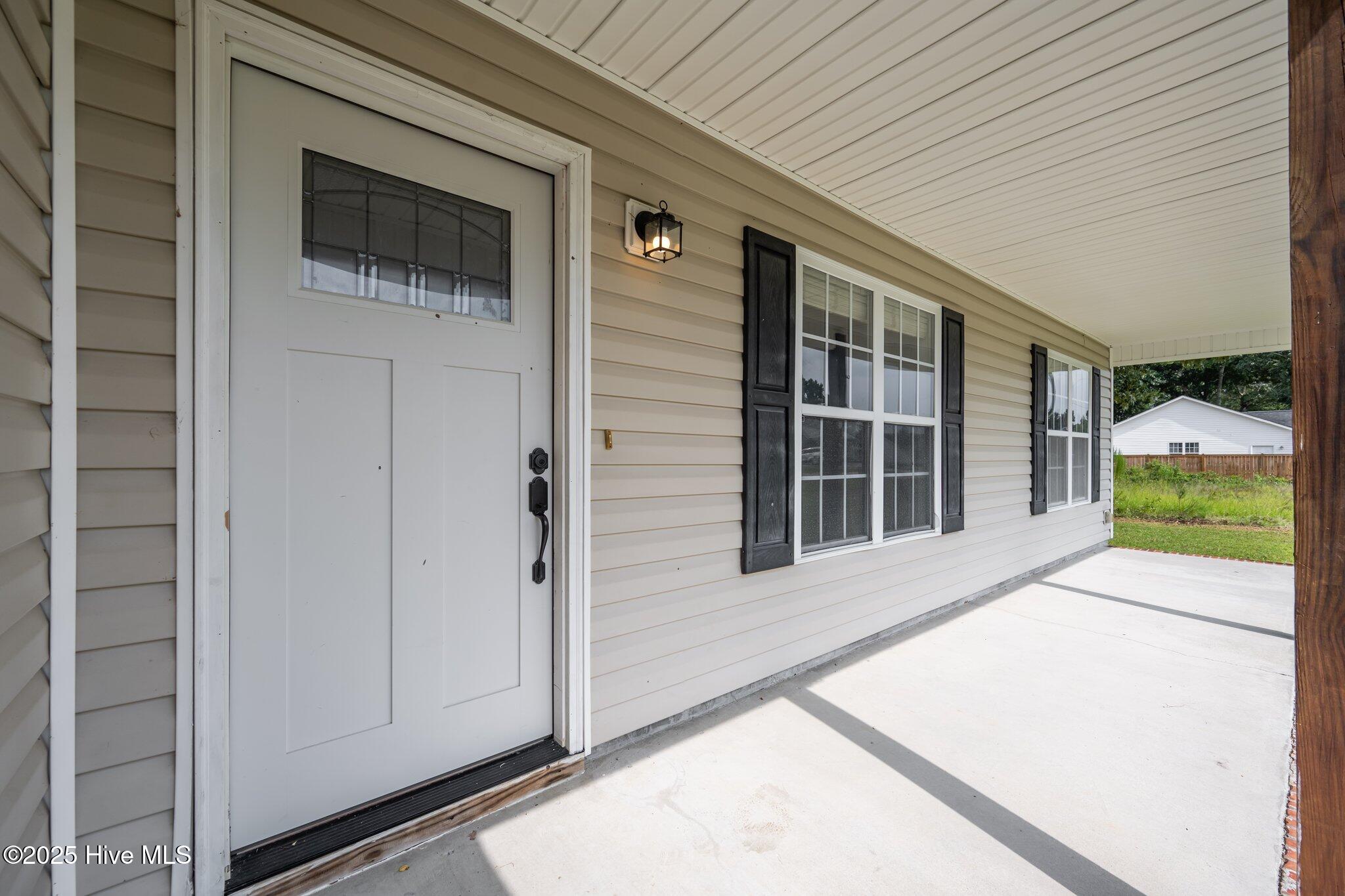 112 Fodder Drive Property Photo 6