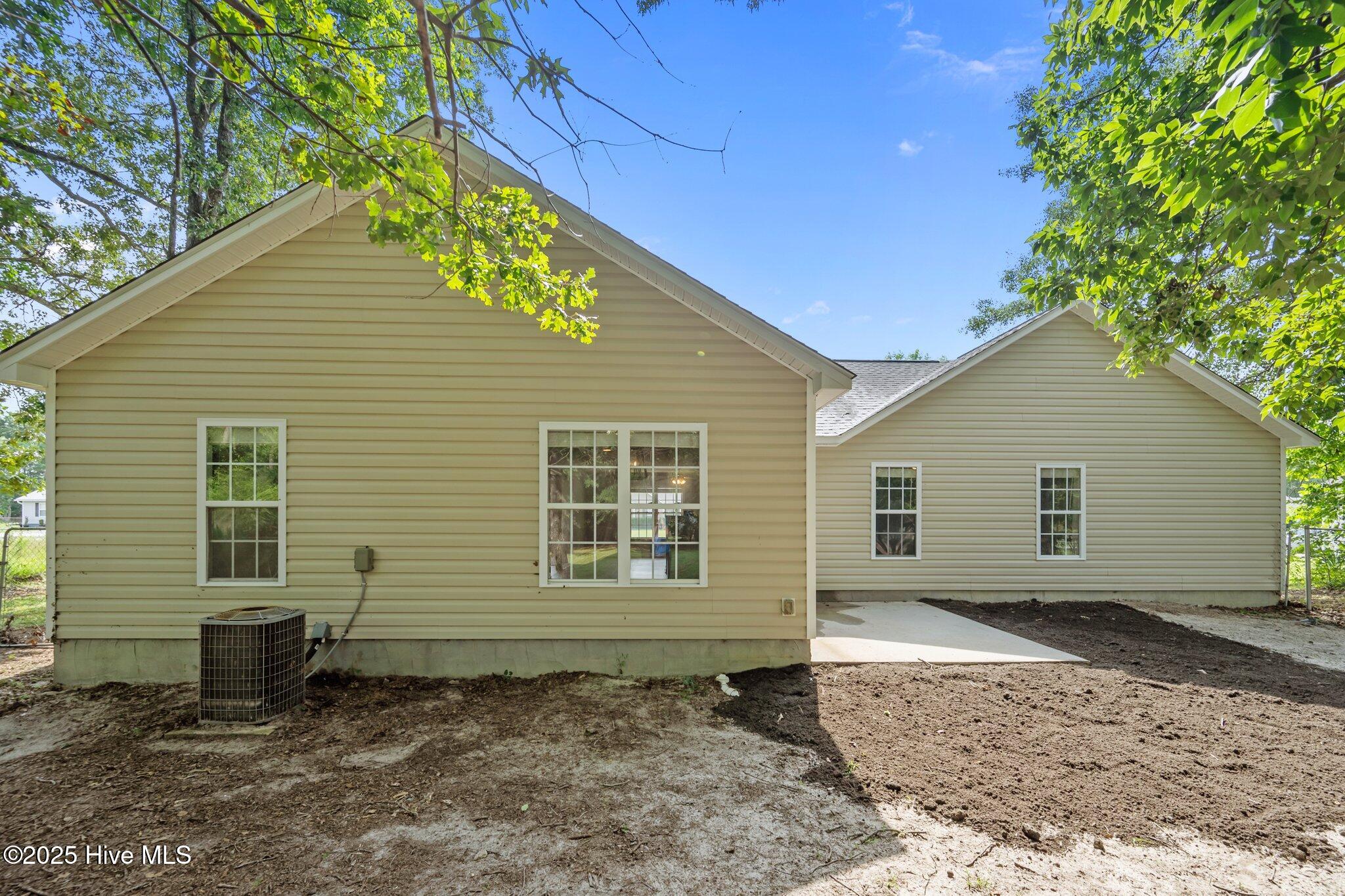 112 Fodder Drive Property Photo 38