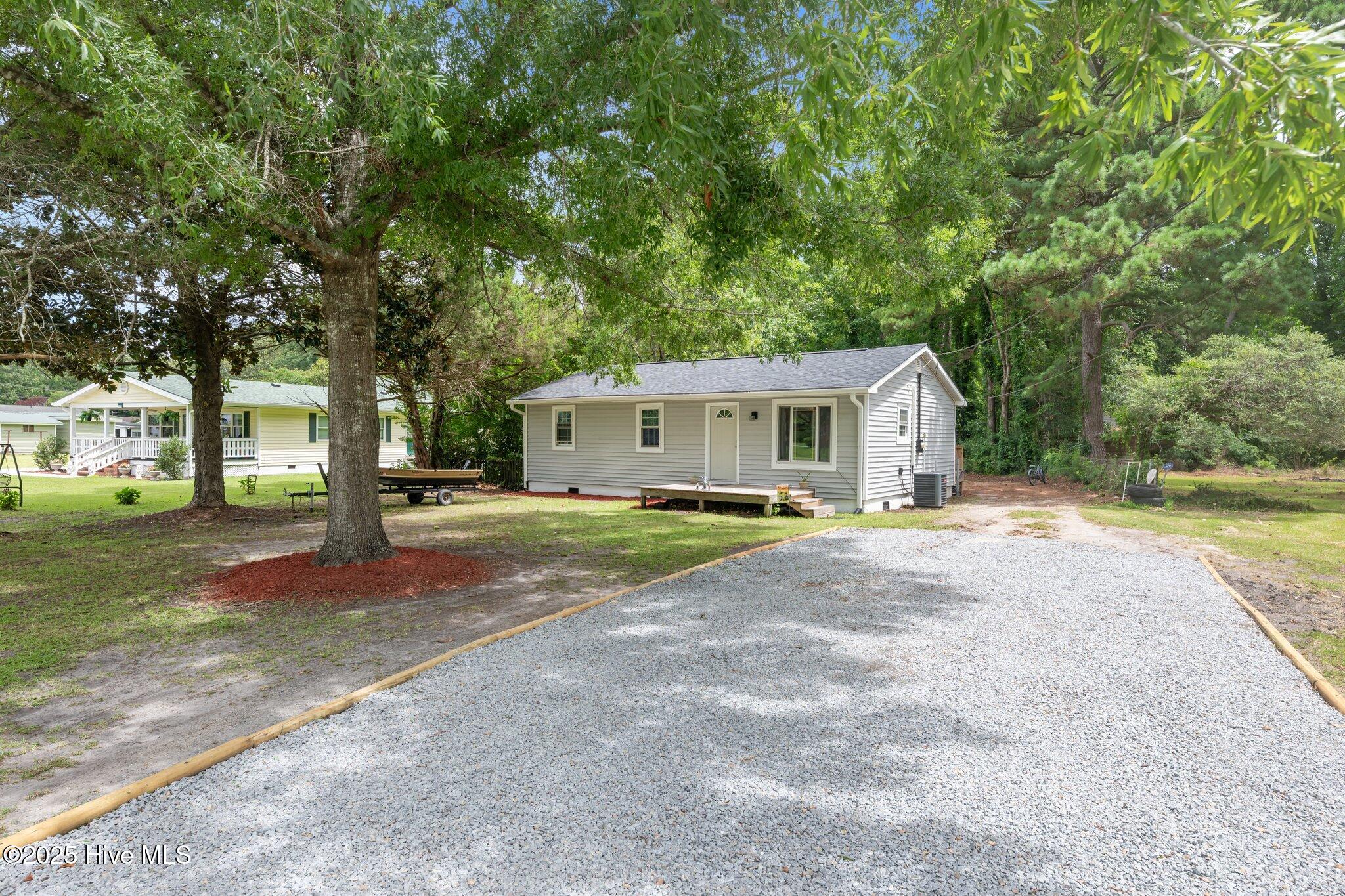 210 Fairview Street Property Photo 1