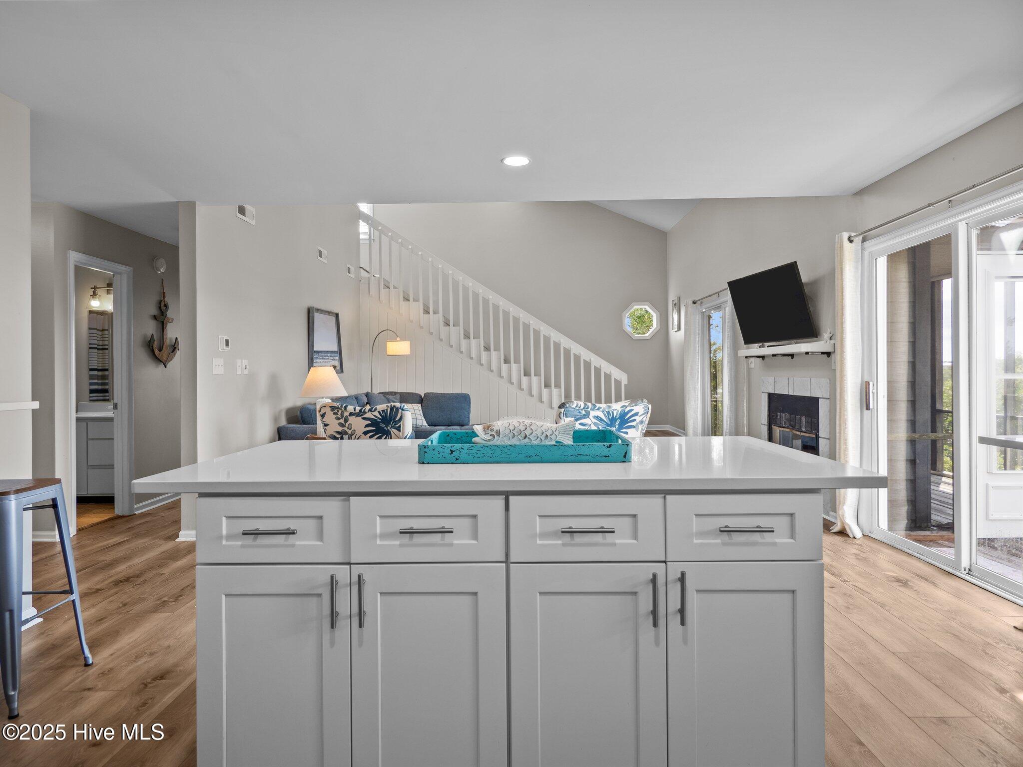 7227 Archers Creek Drive Property Photo 8