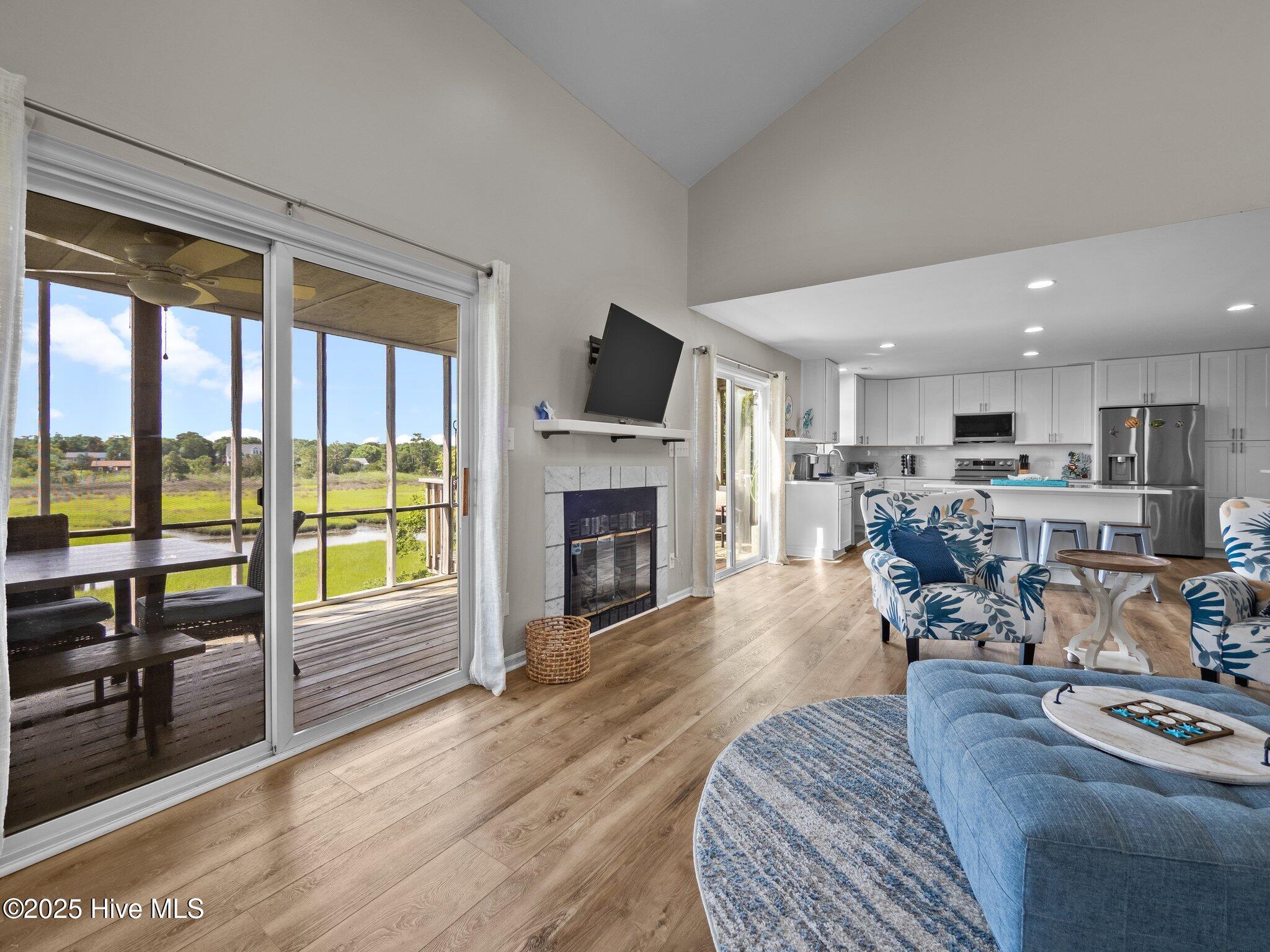 7227 Archers Creek Drive Property Photo 13