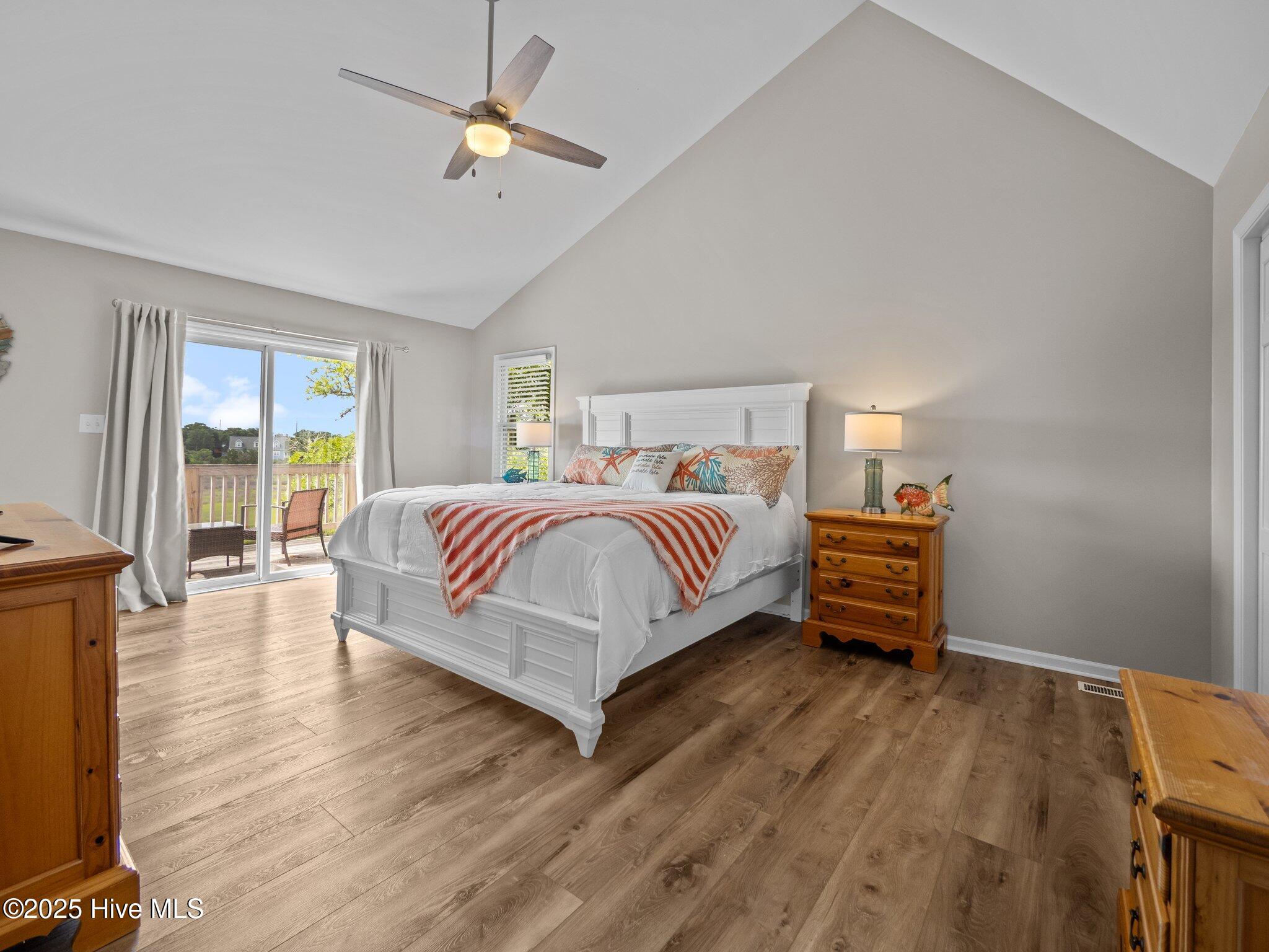 7227 Archers Creek Drive Property Photo 24