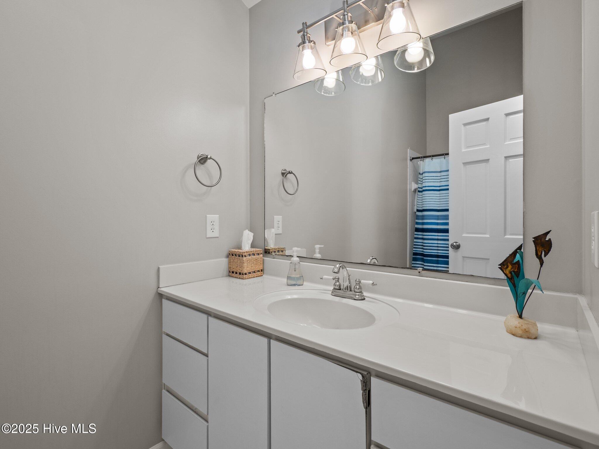 7227 Archers Creek Drive Property Photo 25