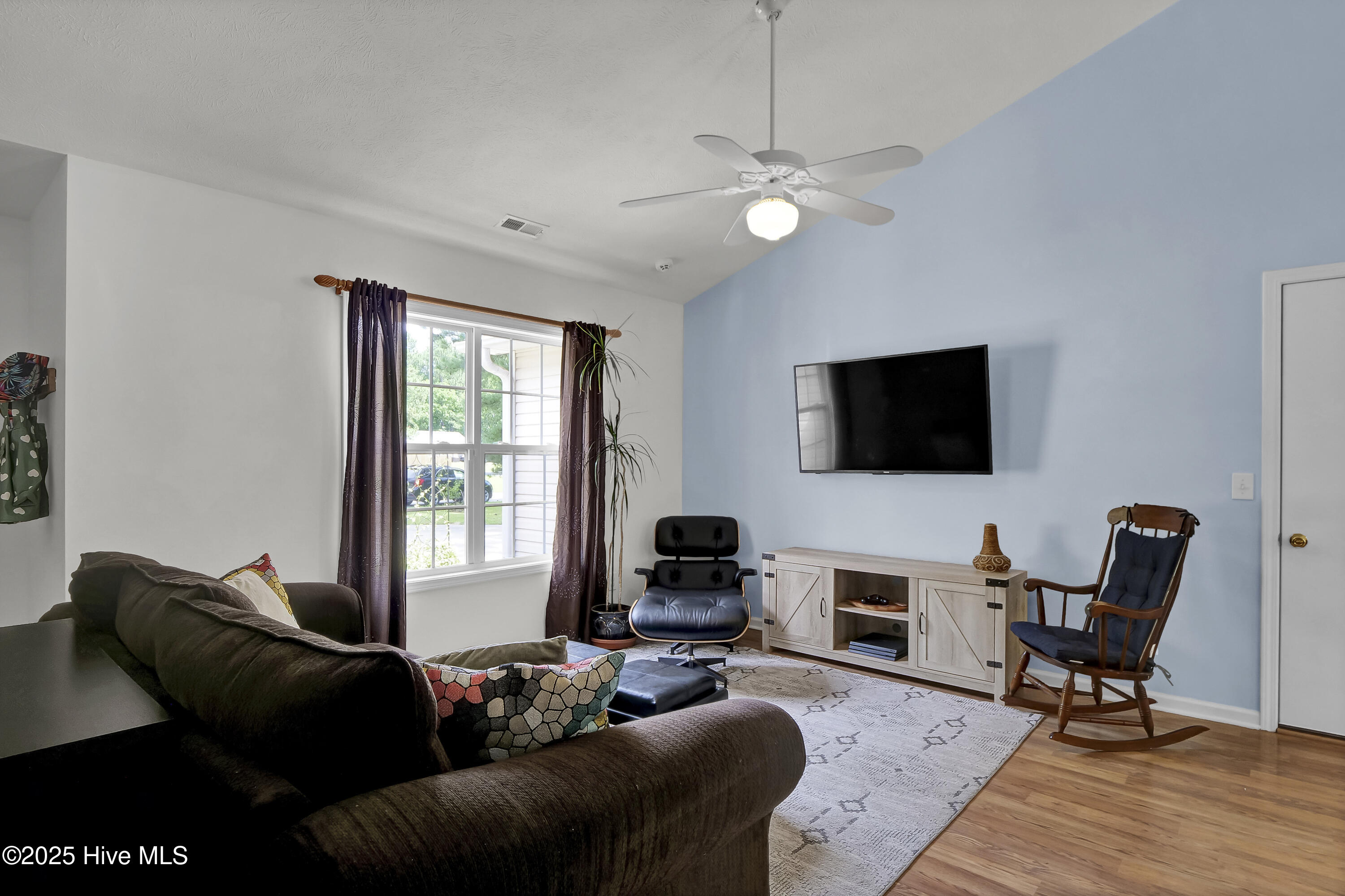 7394 Opal Stone Court Property Photo 4