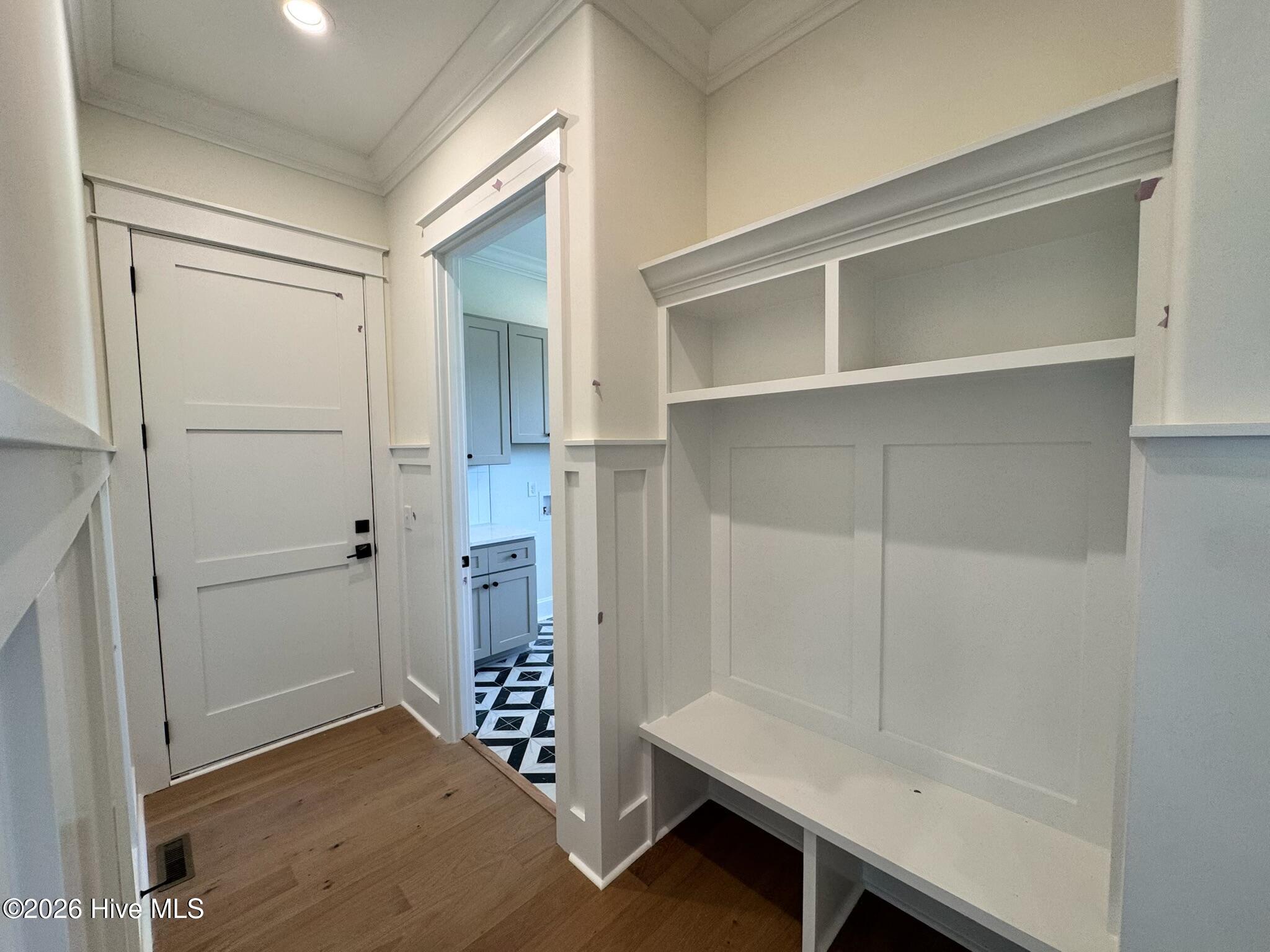 730 Diamondhead Drive S Property Photo 4