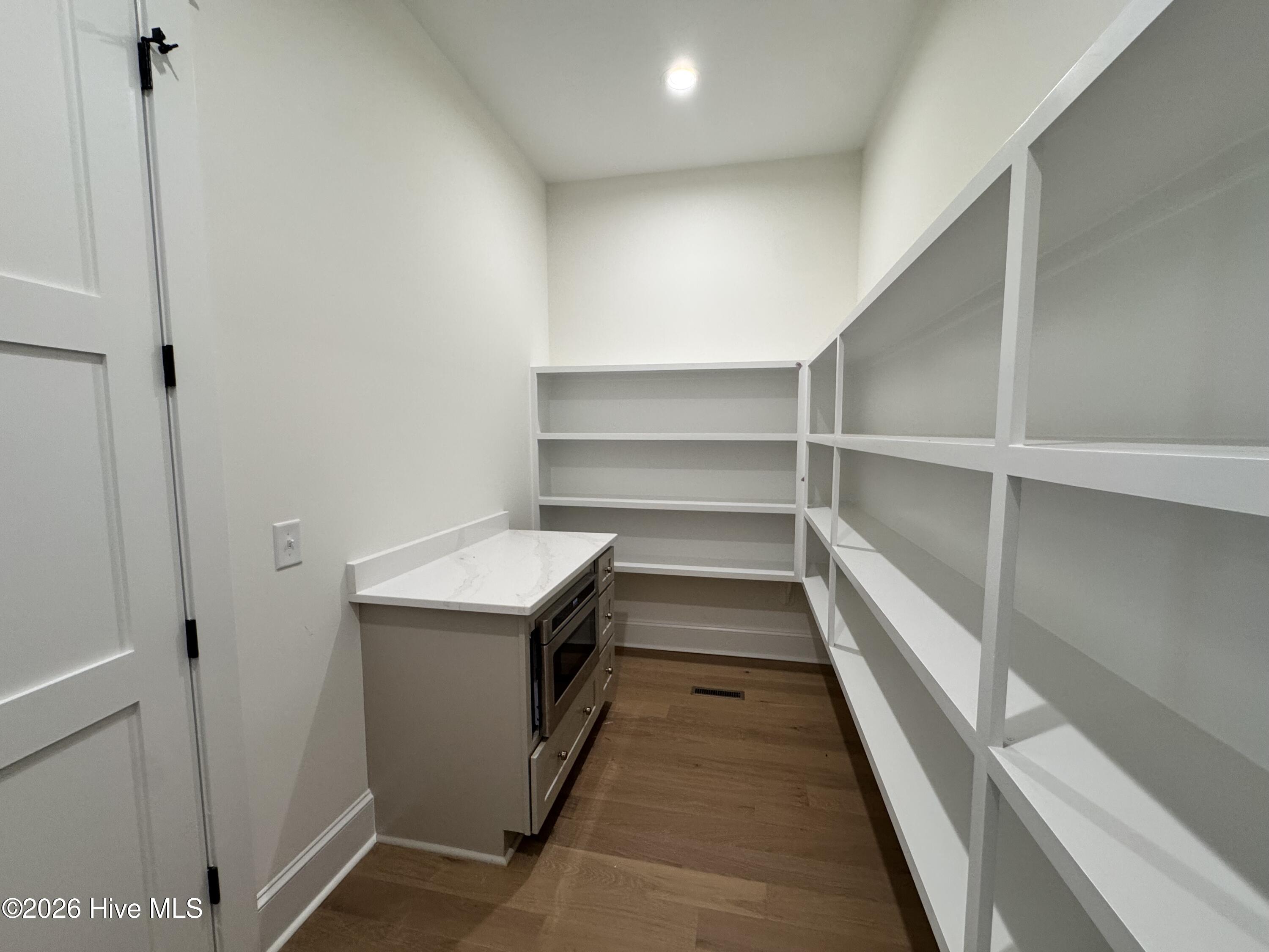 730 Diamondhead Drive S Property Photo 13