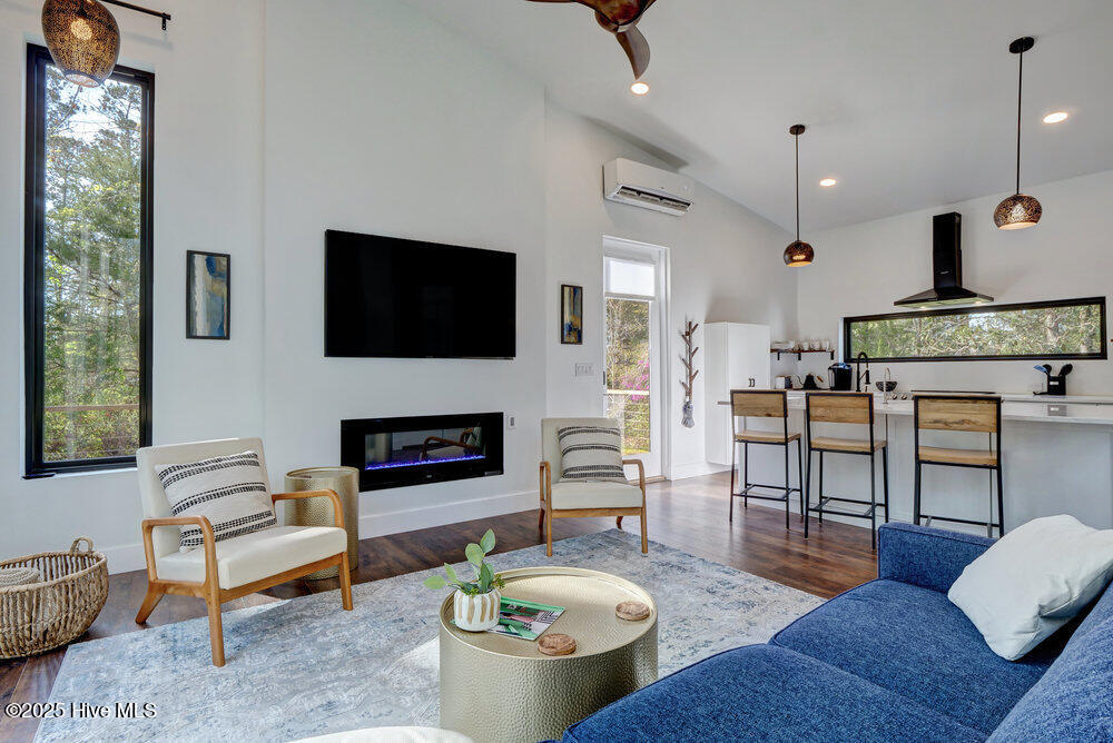 7503 Anaca Point Road Property Photo 6