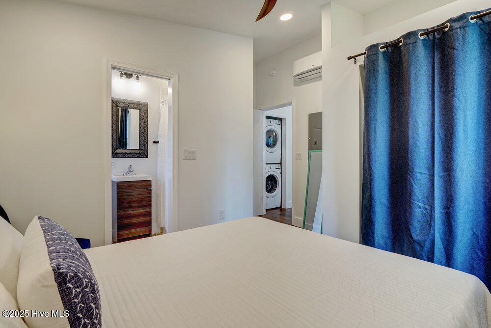 7503 Anaca Point Road Property Photo 15