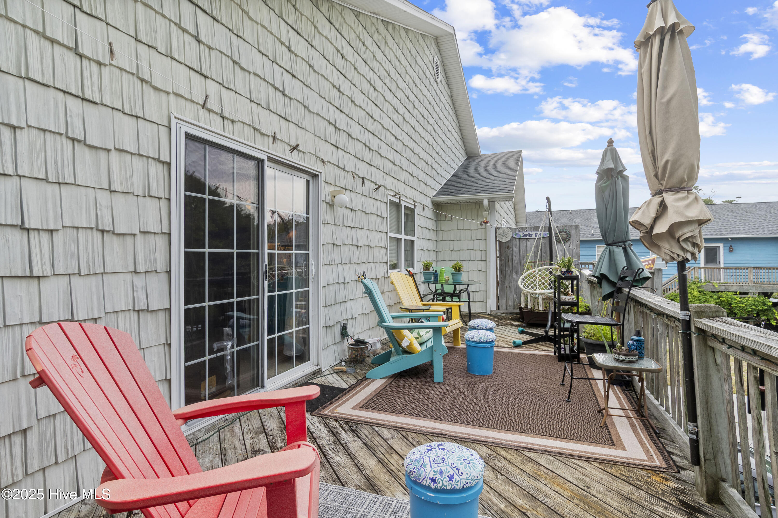 120 Shorerush Drive Property Photo 4