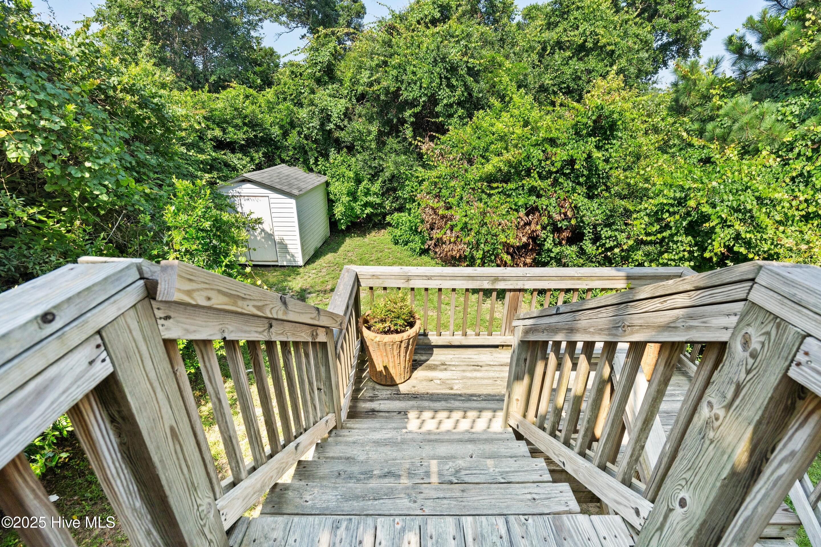 123 W Sandbur Drive Property Photo 40