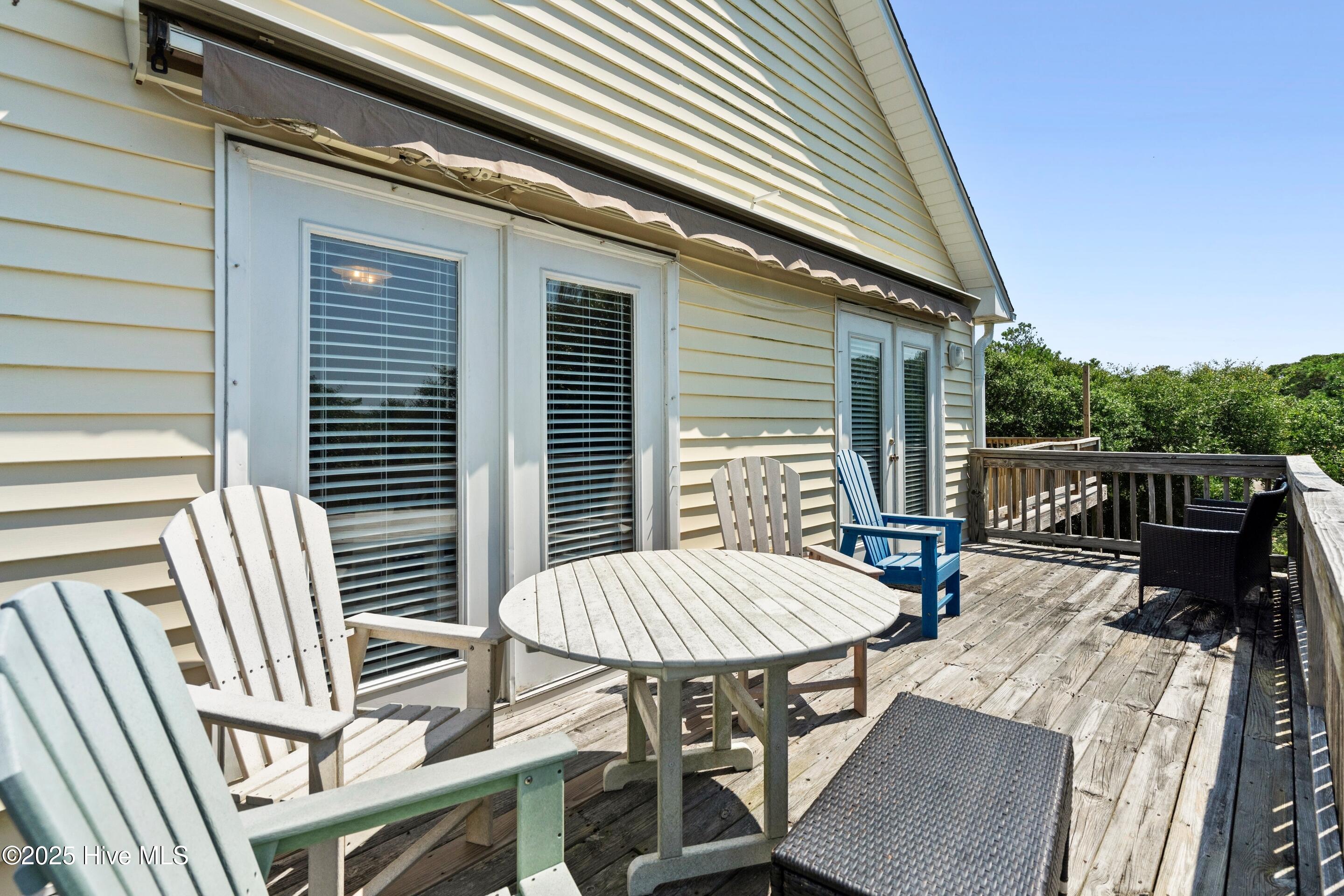 123 W Sandbur Drive Property Photo 46