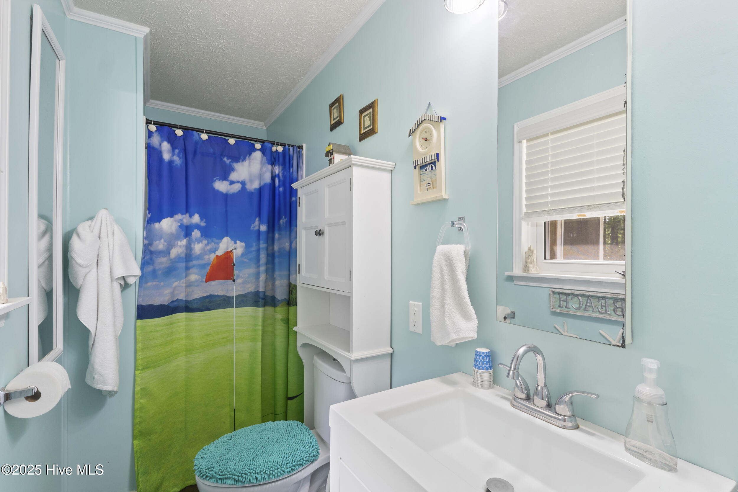 407 Sandlewood Drive Property Photo 24