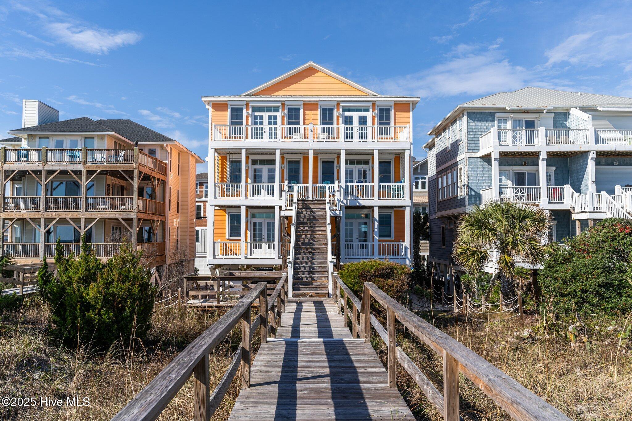 611 Carolina Beach Avenue Units A & B Property Photo 1